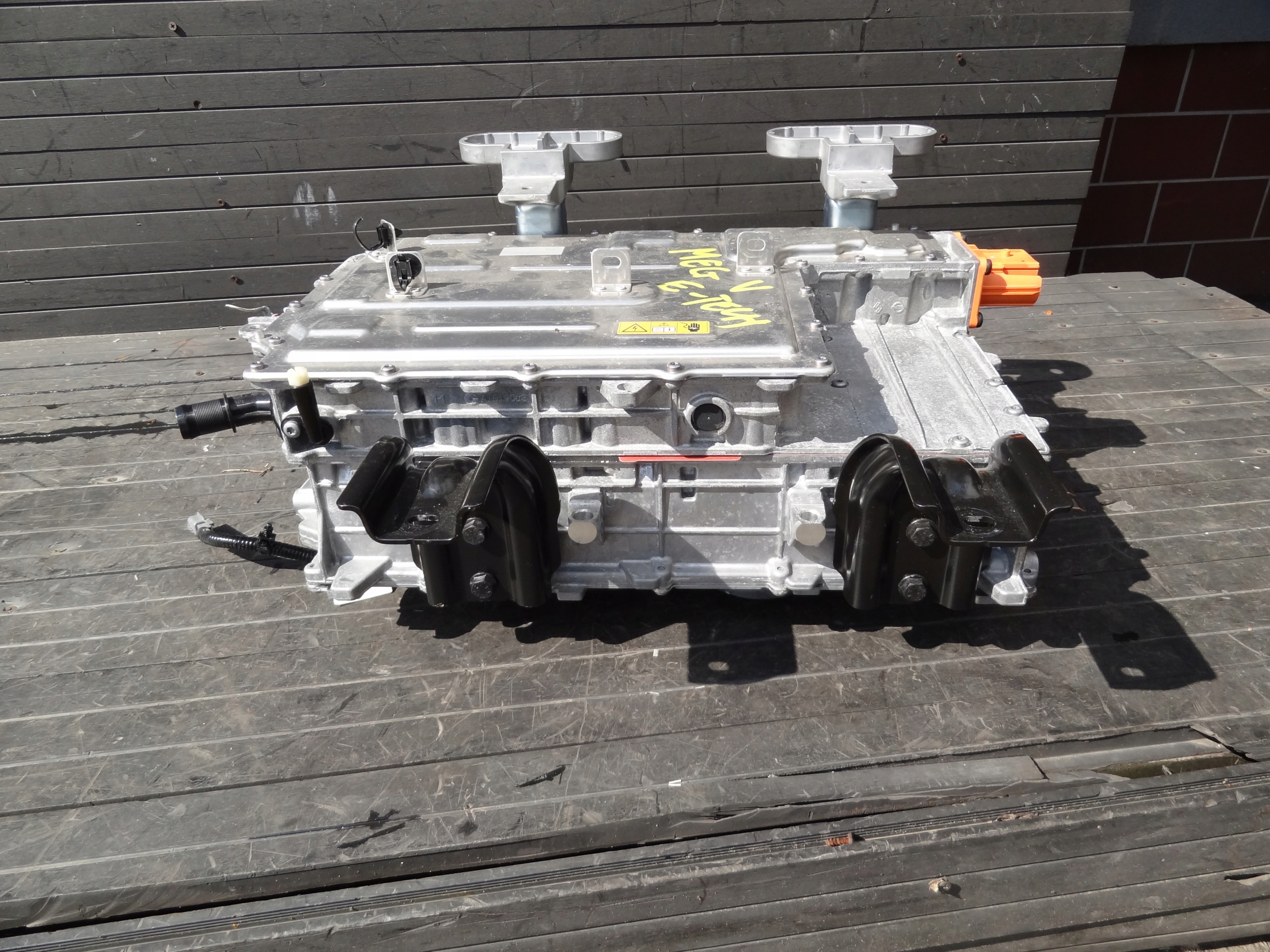 RENAULT MEGANE V 2023 E-TECH LADOWARKA AKUMULATORA 296A04109R ORYGINAL