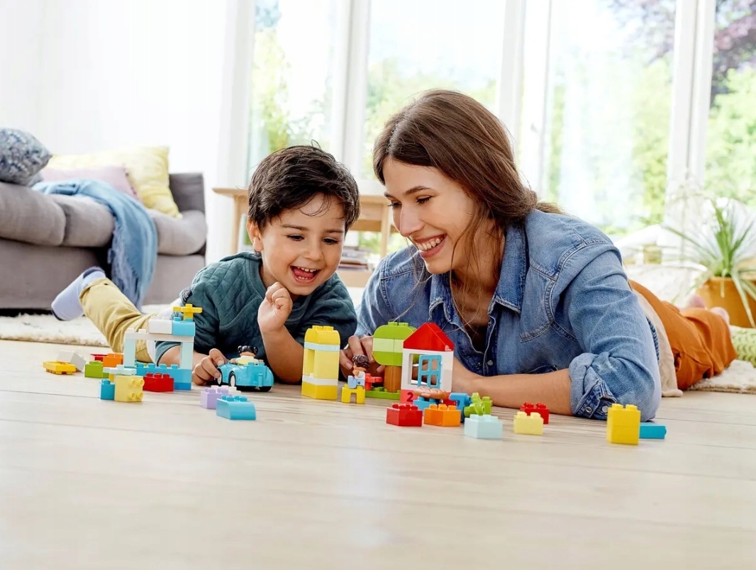 KLOCKI LEGO DUPLO PUDEŁKO Z KLOCKAMI 65 ELEMENTÓW Marka LEGO