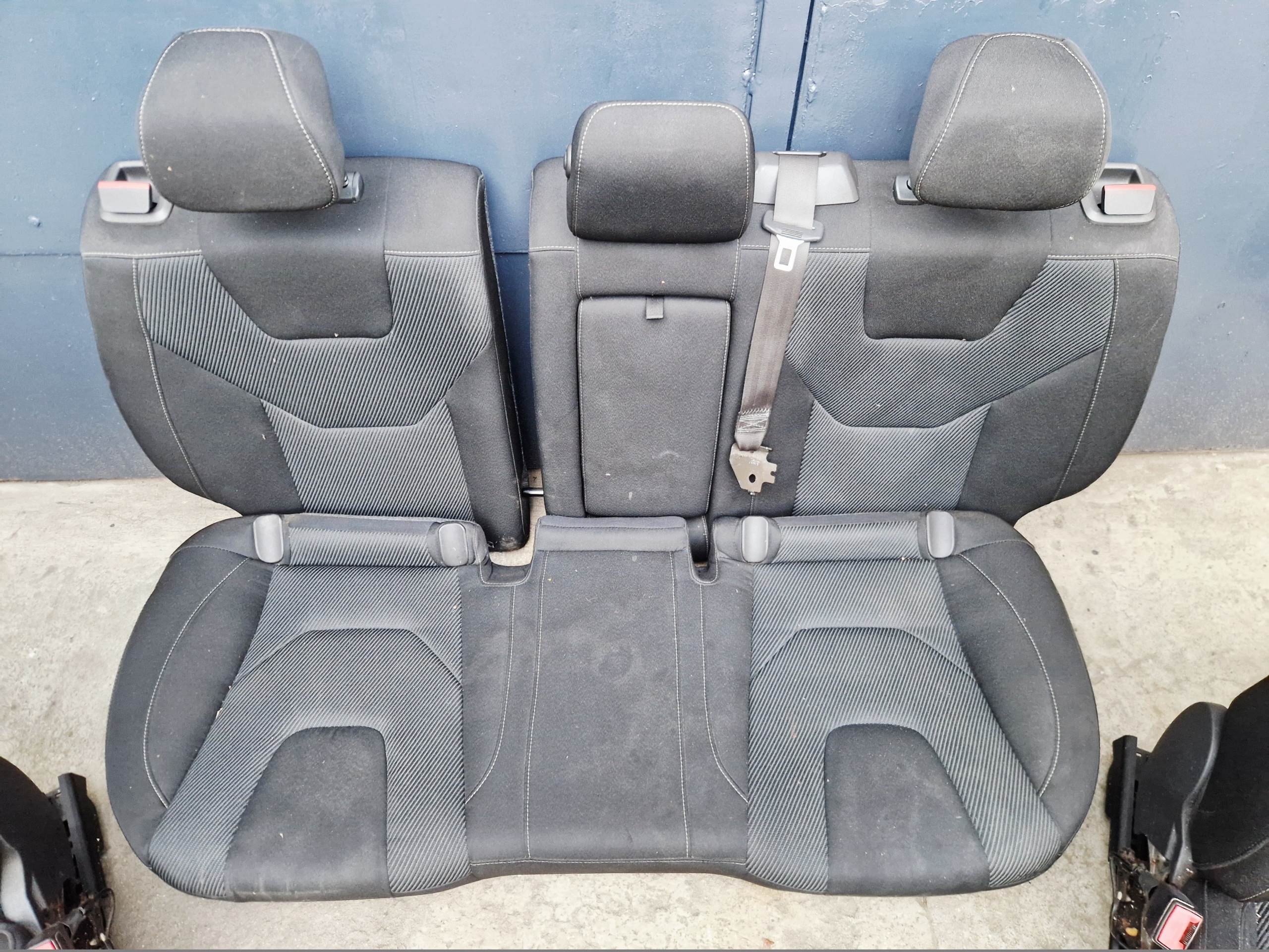 FORD MONDEO MK5 HB 5D sitz KOMPLET