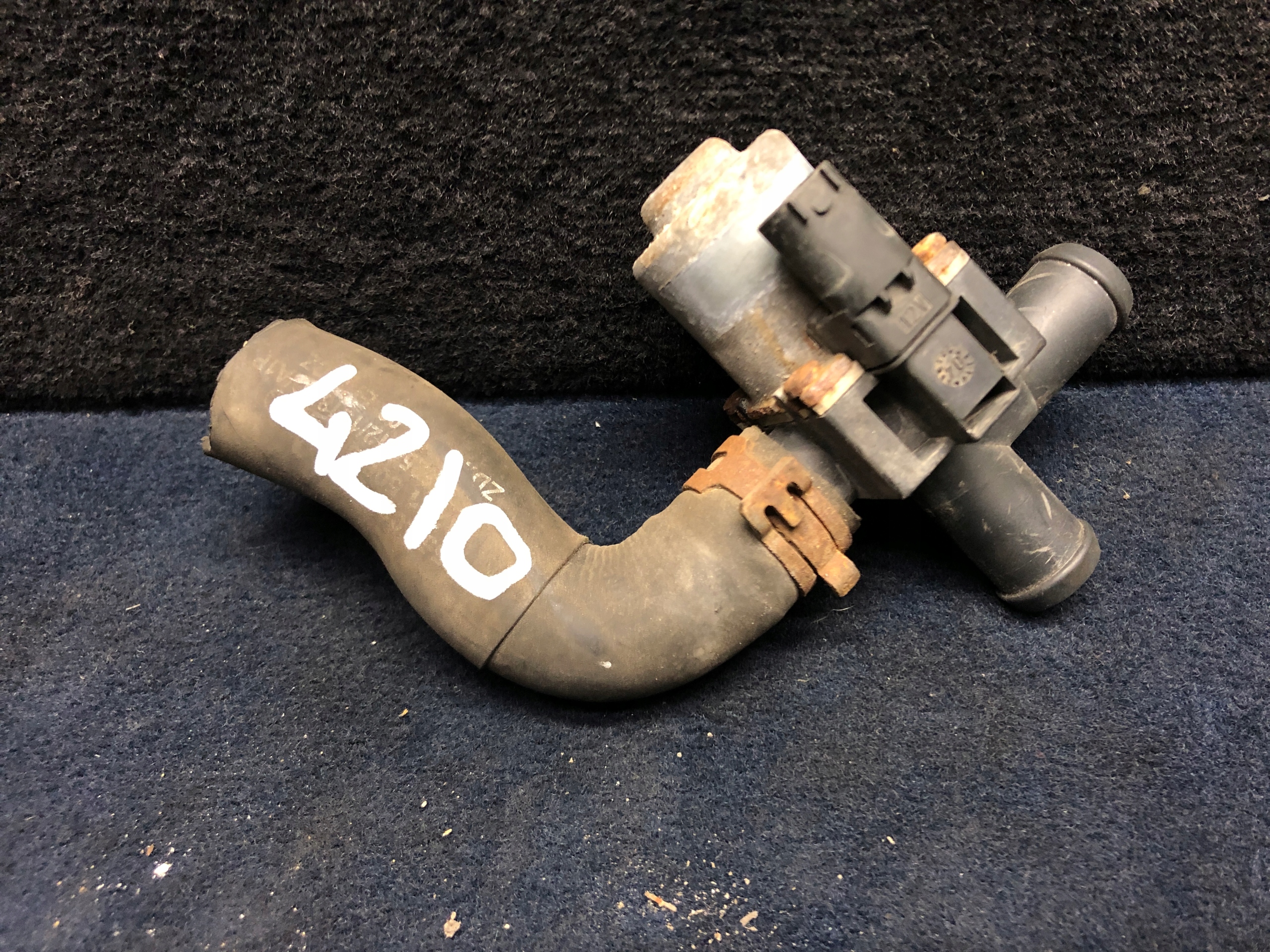 MERCEDES-BENZ W212 WEBASTO клапан A0005062864