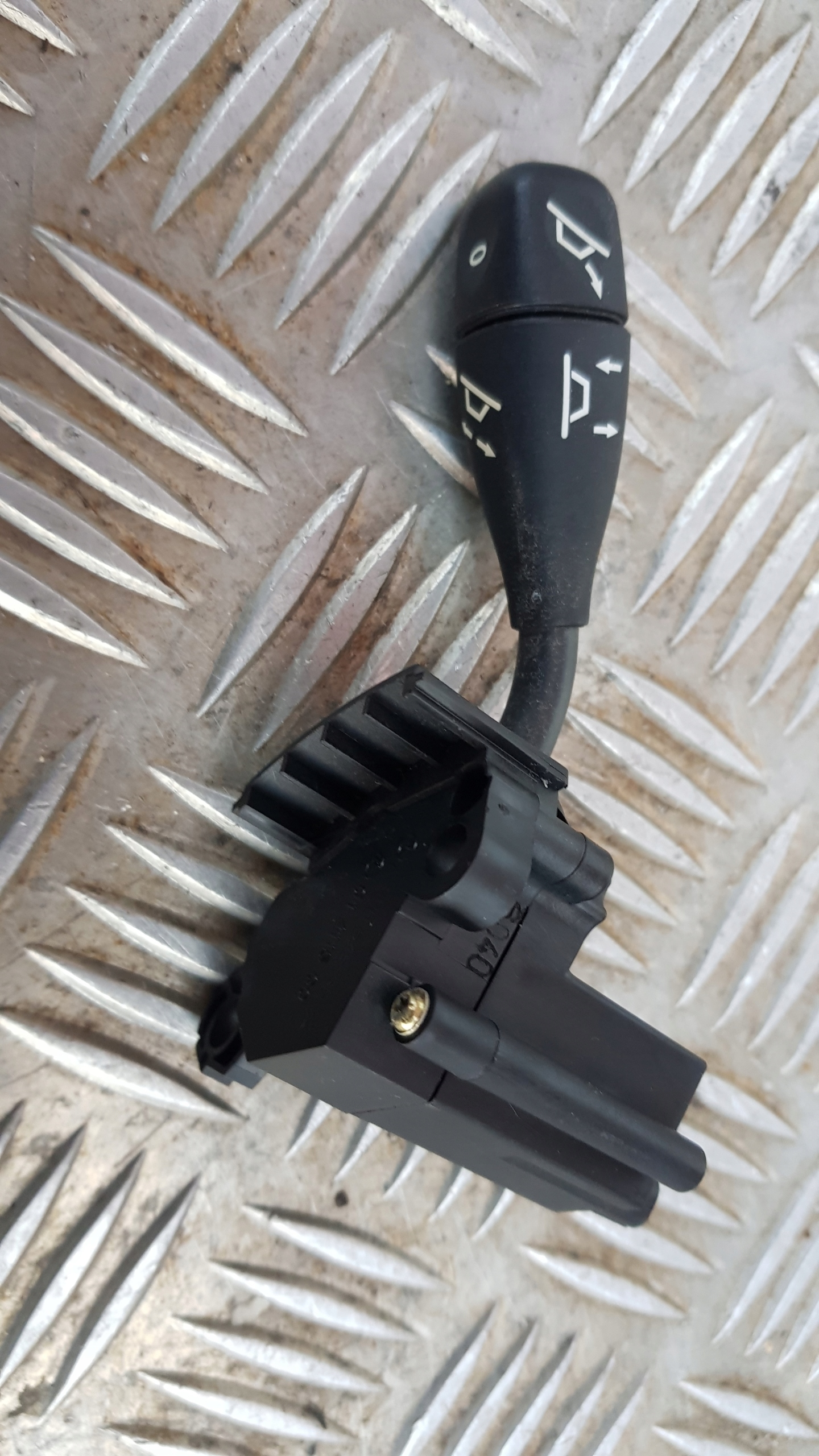MERCEDES W220 steering wheel height control A2205450022