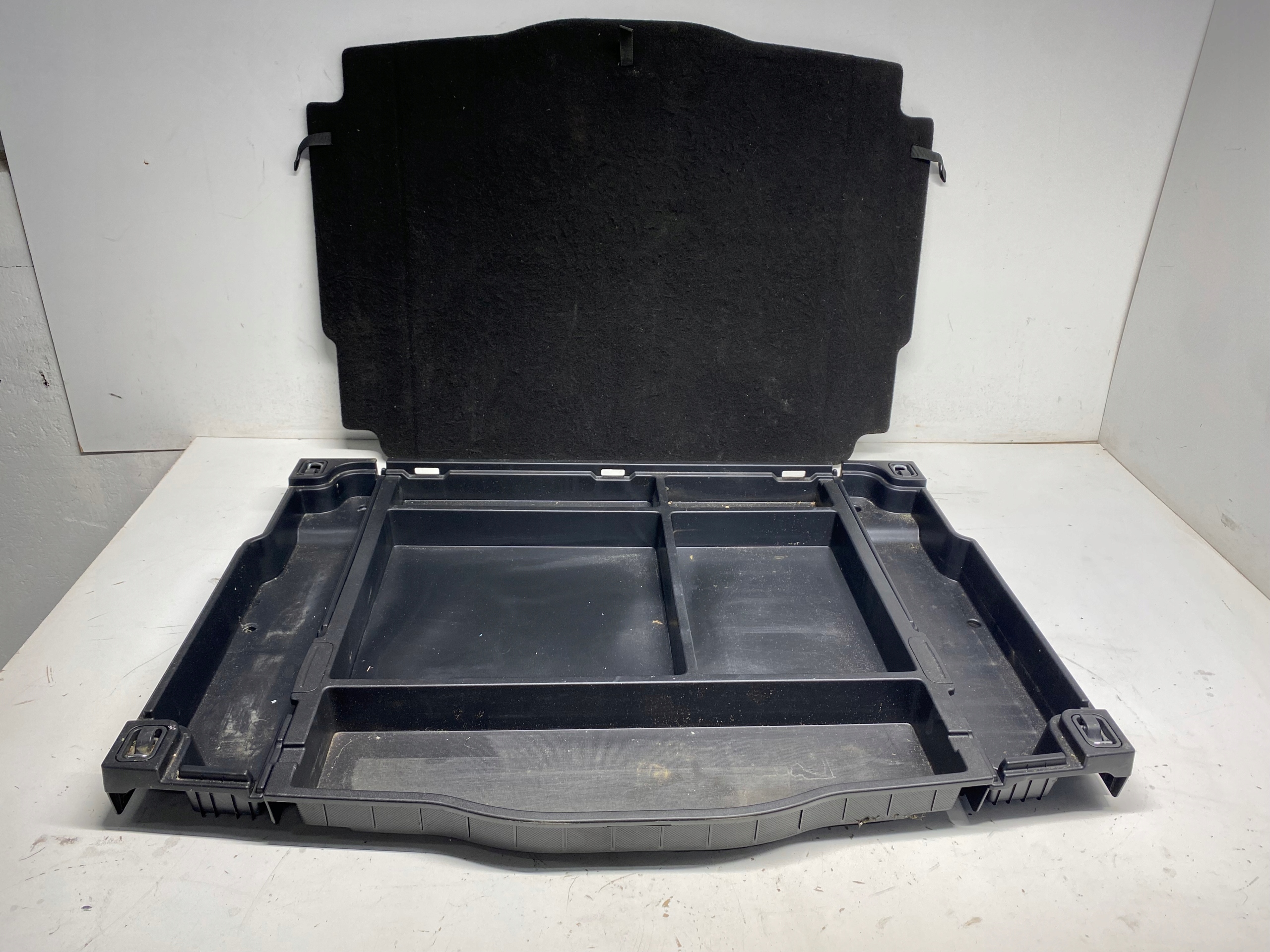 ПОЛКА БАГАЖНИКА КЮВЕТА KIA CEED II HB 12-16