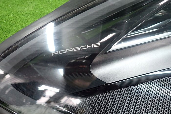 PORSCHE MACAN LIFT 18- reflektor left light left