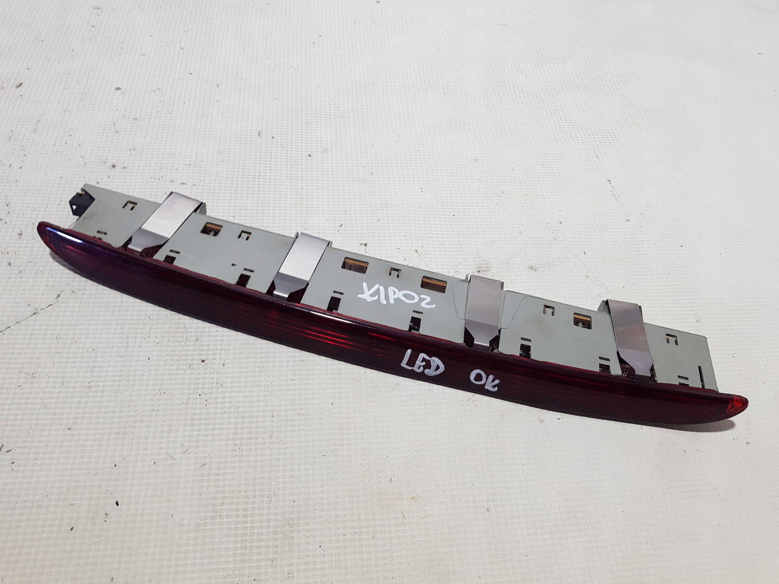 third light stop rear part stopowka Mercedes ML W164 1648200256