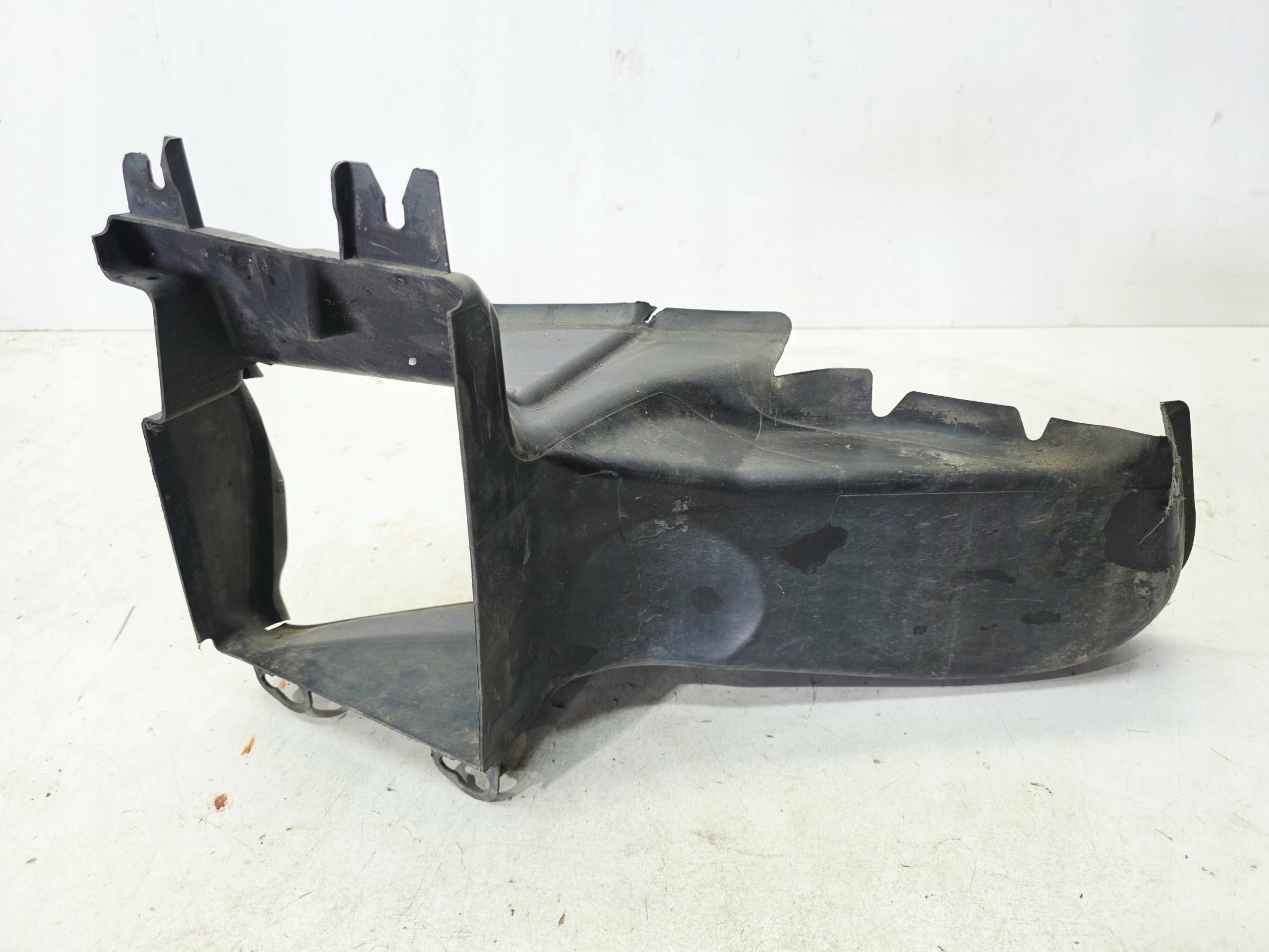 luftansaugkanal links AUDI A5 S5 8F CABRIO 3.0 TFSI 8F0121333A