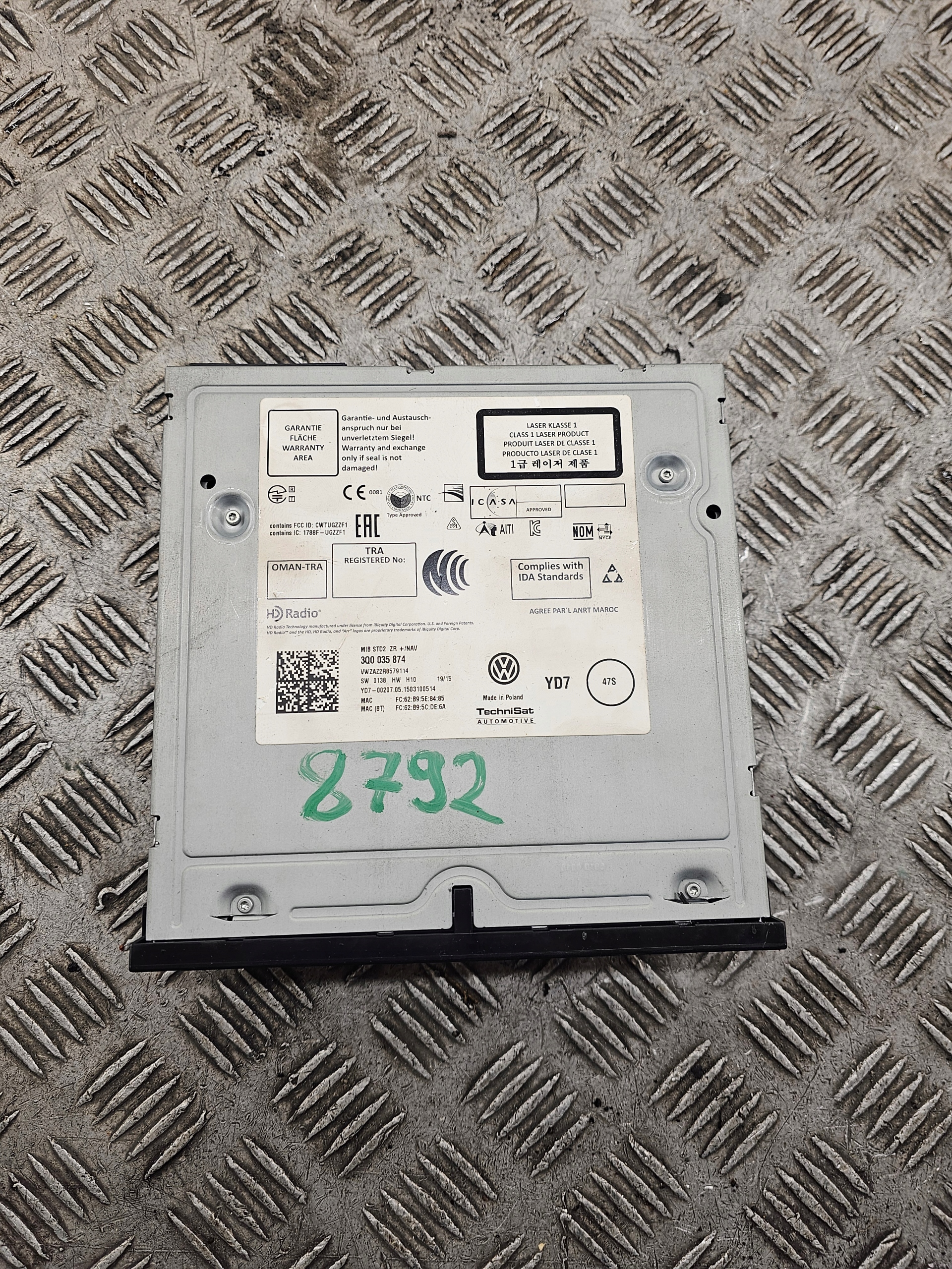 VW PASSAT B8 player navigation devices 3Q0035874A