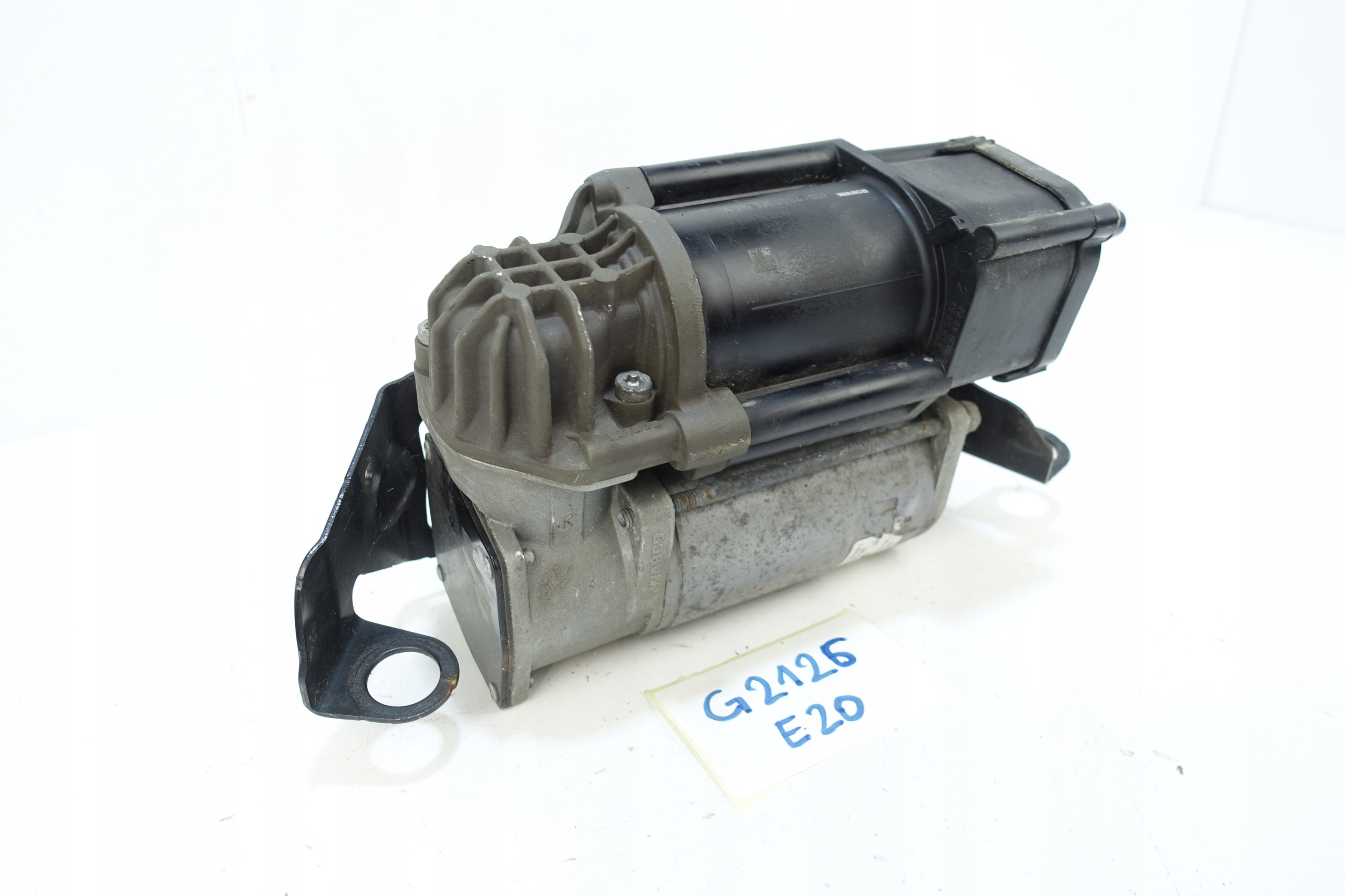 MERCEDES E-KLASA W213 2013- compressor; springing A2133200004
