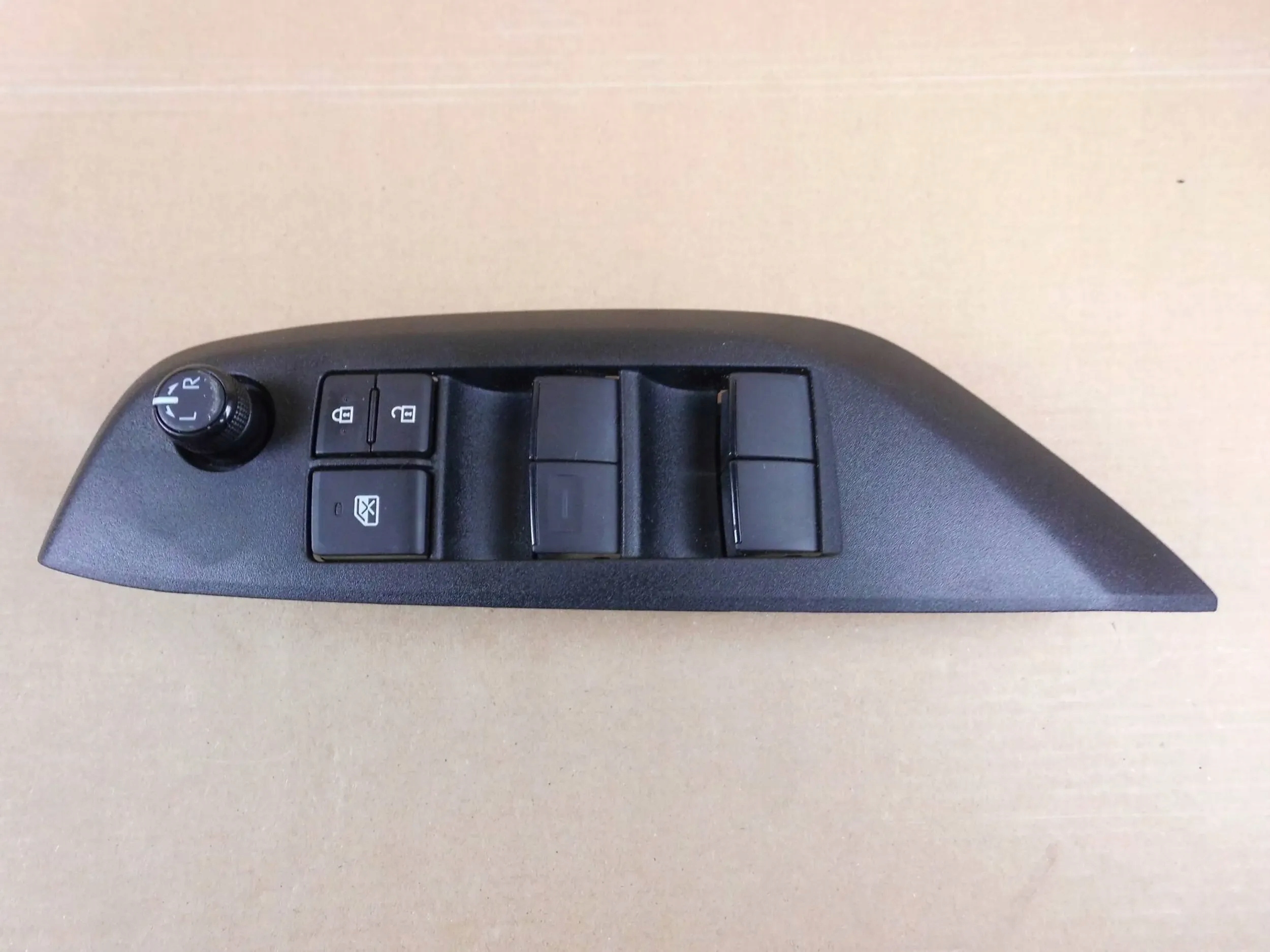 Toyota Yaris IV panel window control switch left front front 74232-K0120