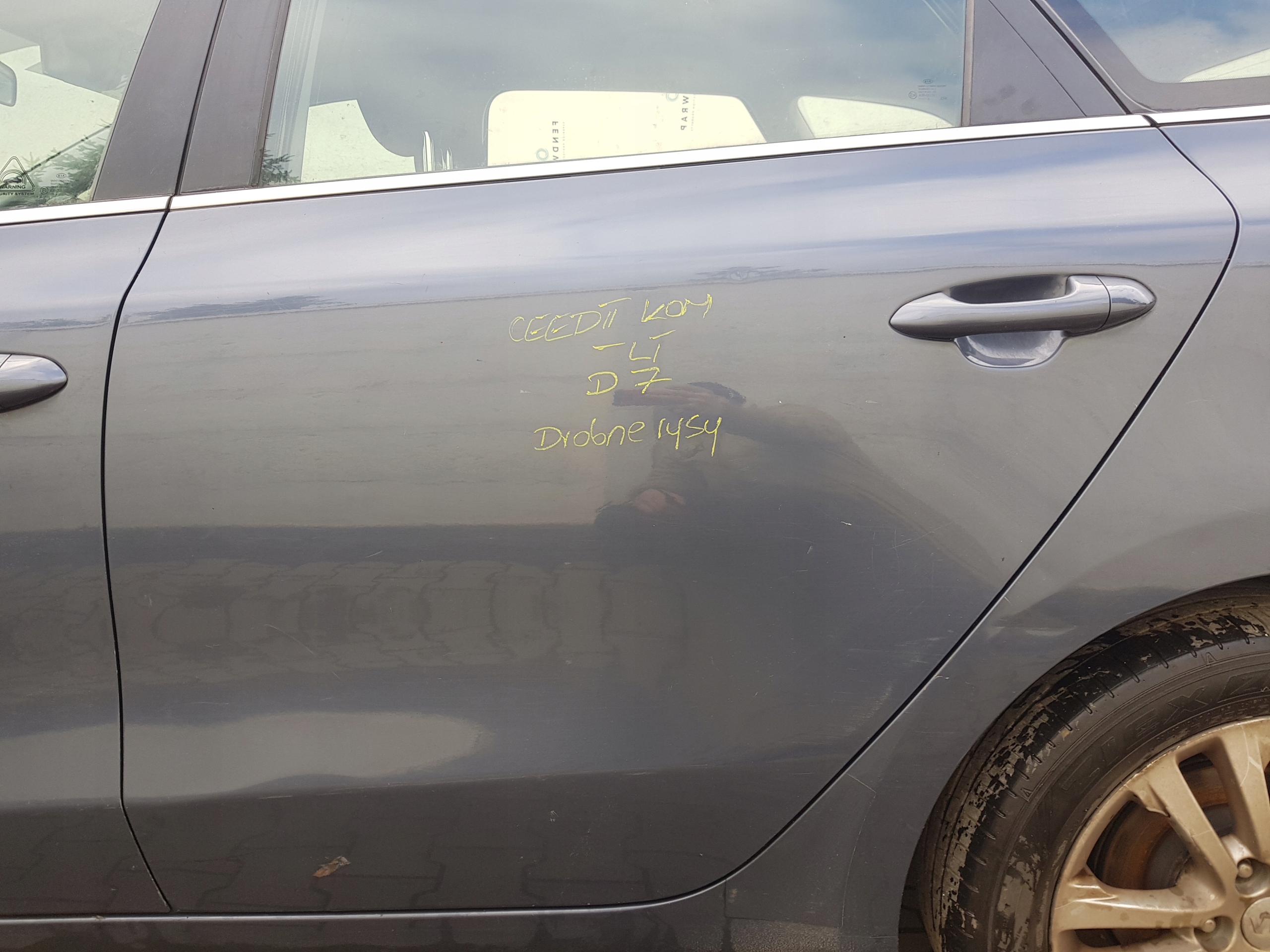 KIA CEED II KOMBI moulding dust L/P rear part CHROM