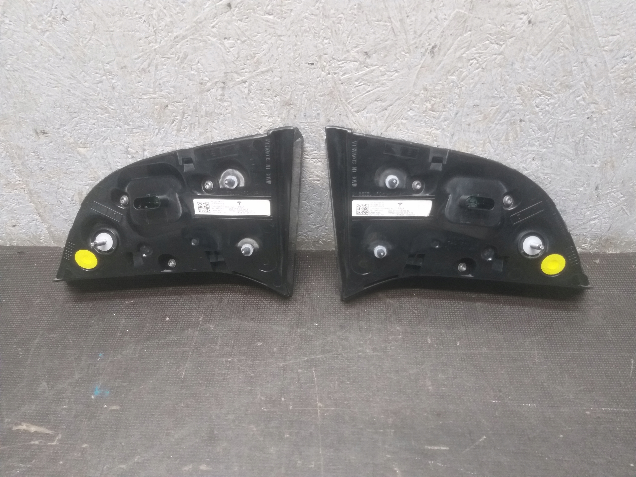 Licht heck links oder rechts TESLA III 3 Y LED 1502088-00-B 1502089-00-B
