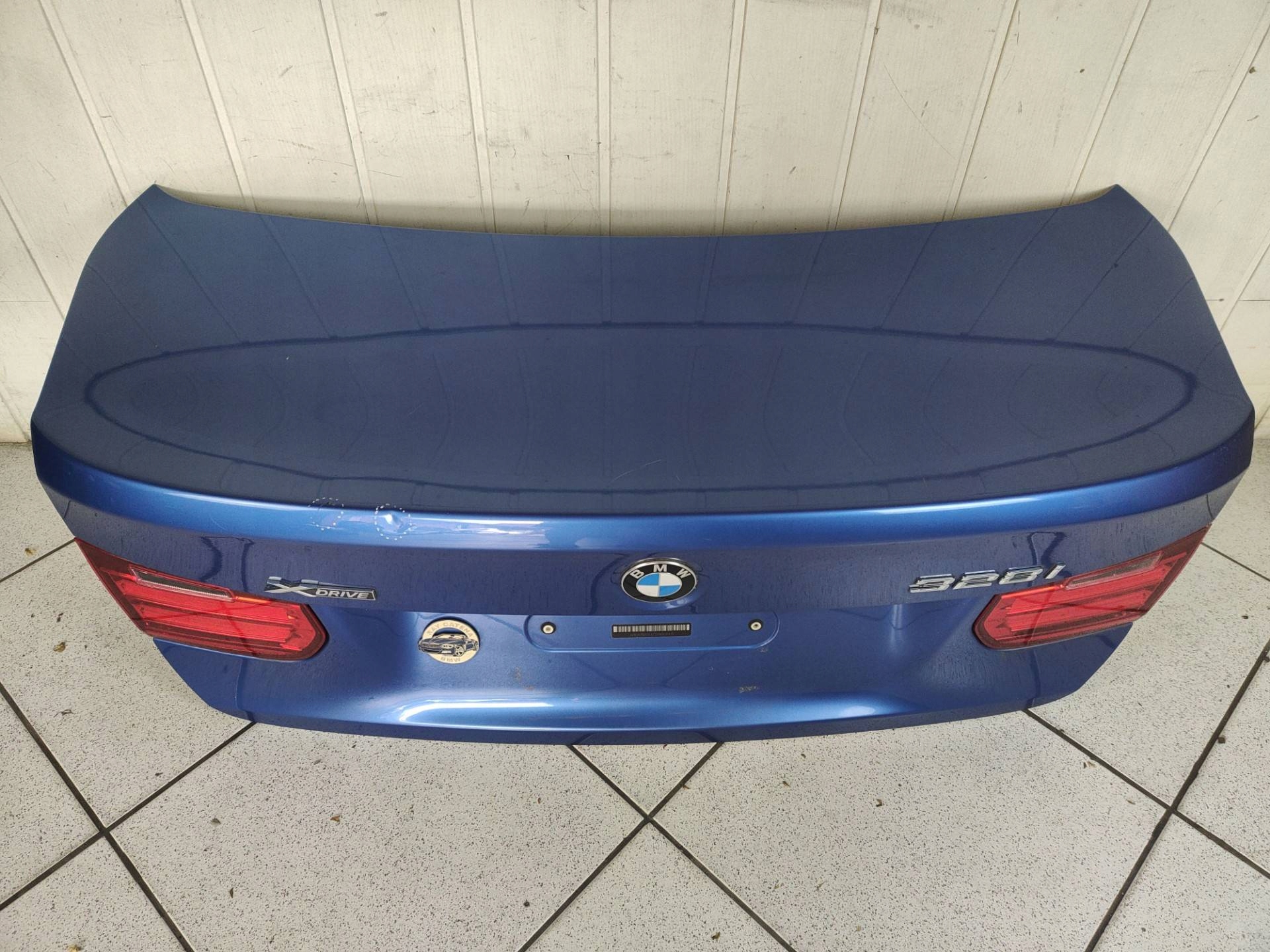 rear trunk door boot BMW 3 F30 2013