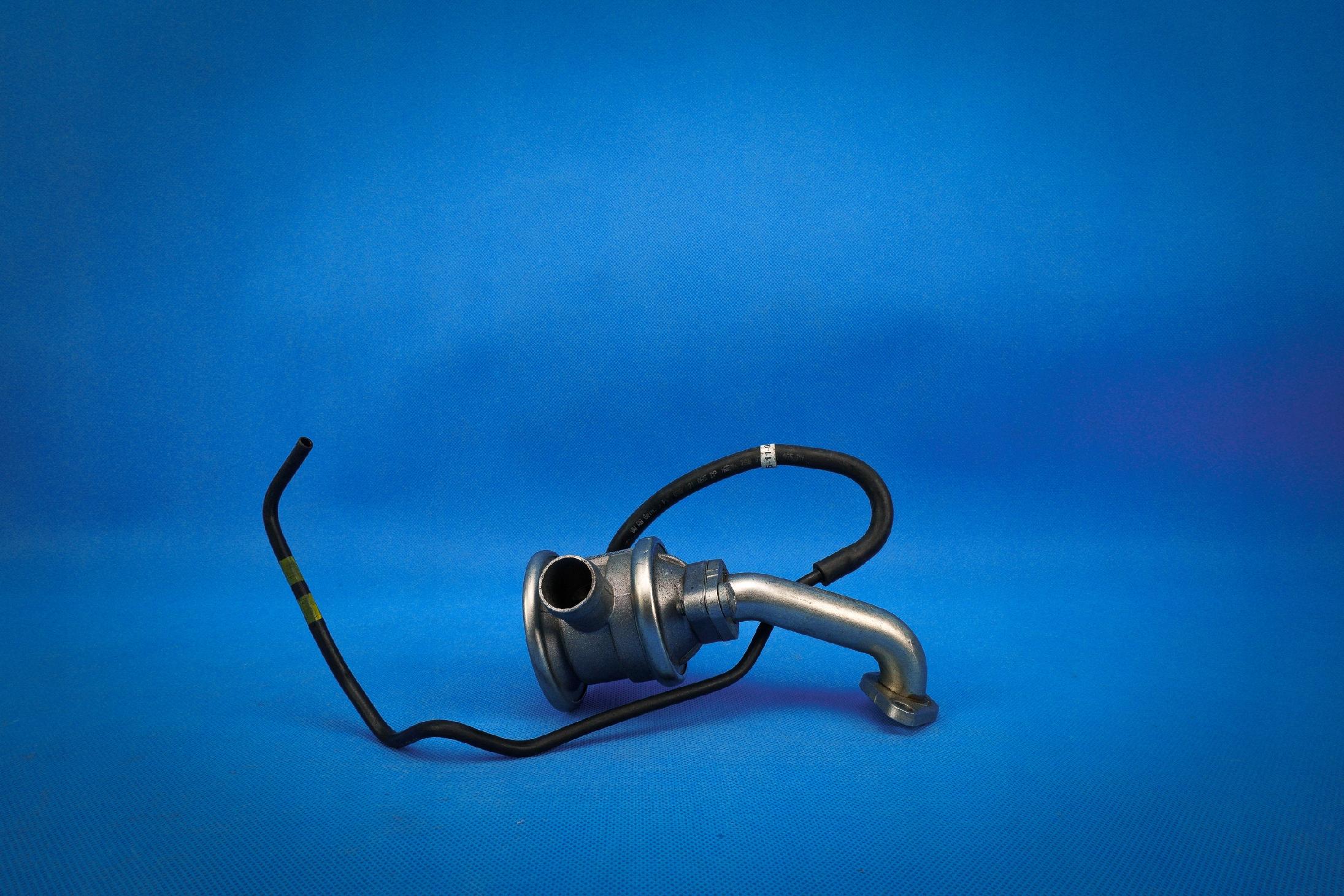 Sensor kombinowany Audi S6 RS6 S7 A8 S8 079131101AD