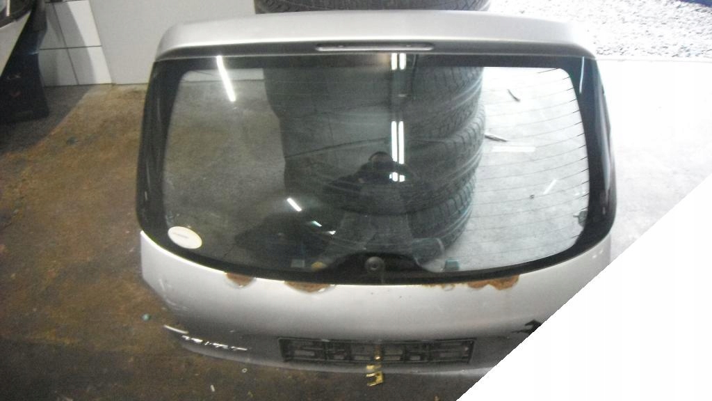 PEUGEOT 206 98- SZYBA TYLNA - Z KLAPY TYLNEJ