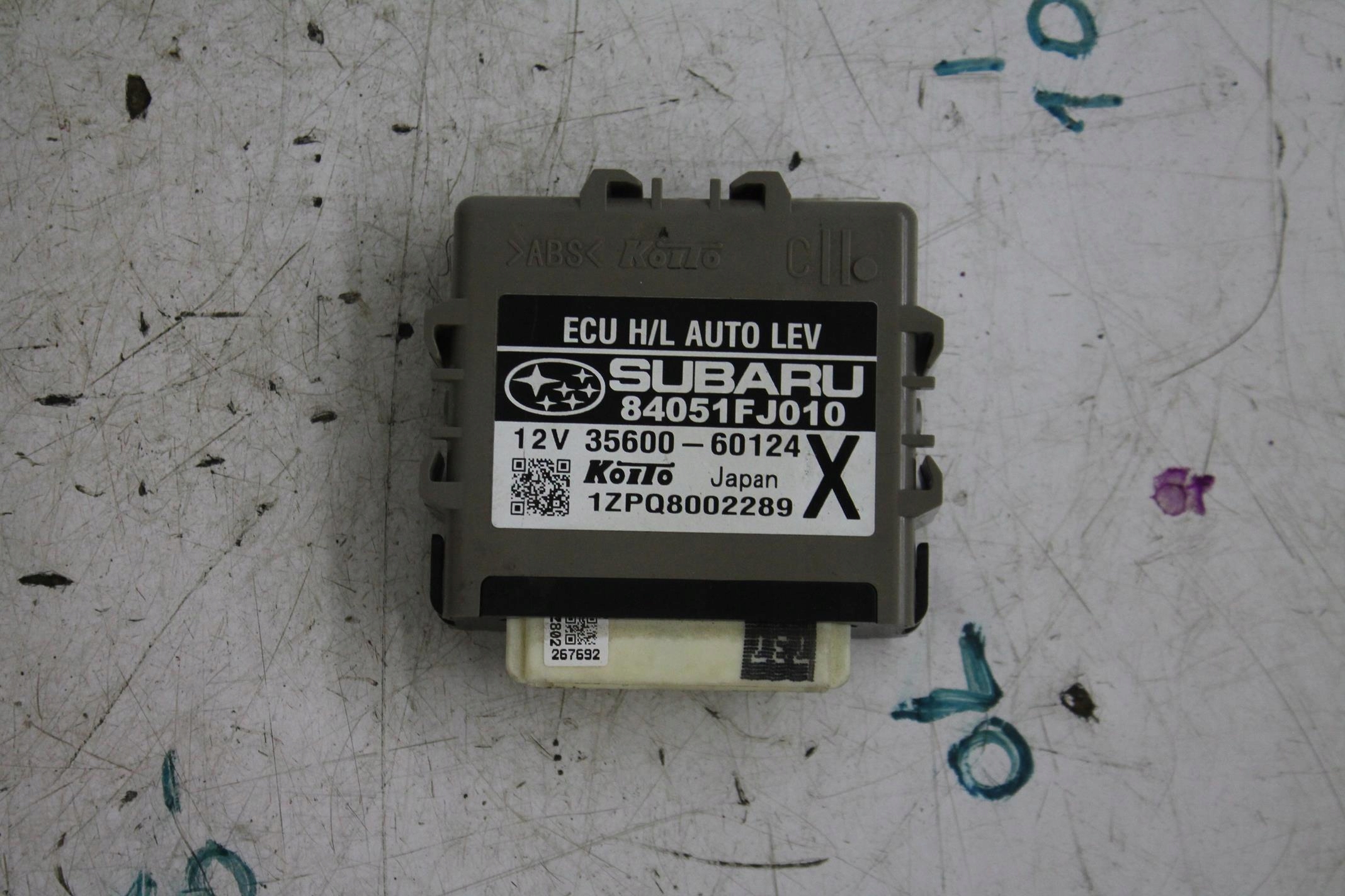 Module Phares XENON 84051FJ010 SUBARU XV 11-17