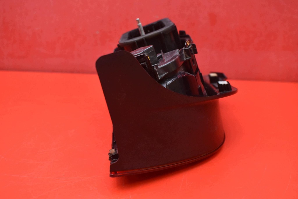 light left rear part rear 1S0945095G VW UP 1 and 5D HB 11-20