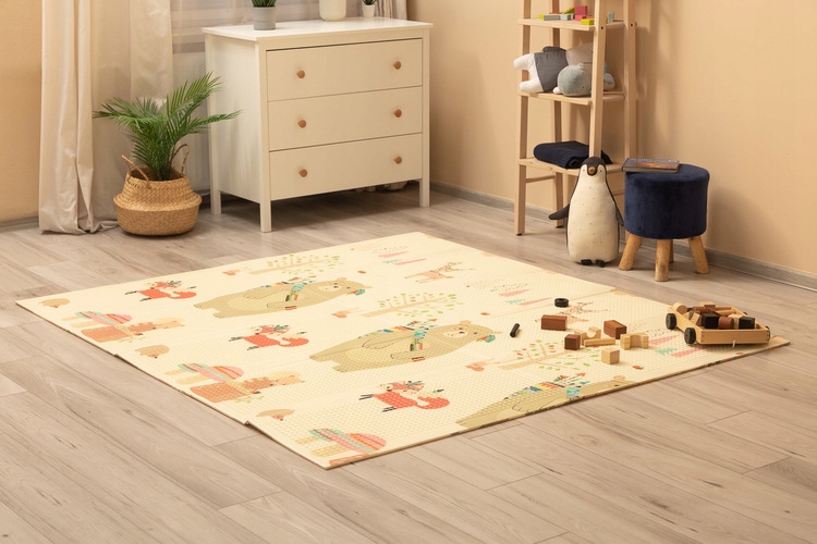 TOYZ TÖBBFUNKCIÓS INDIÁN SZŐNYEG Gyermek életkora 0 <