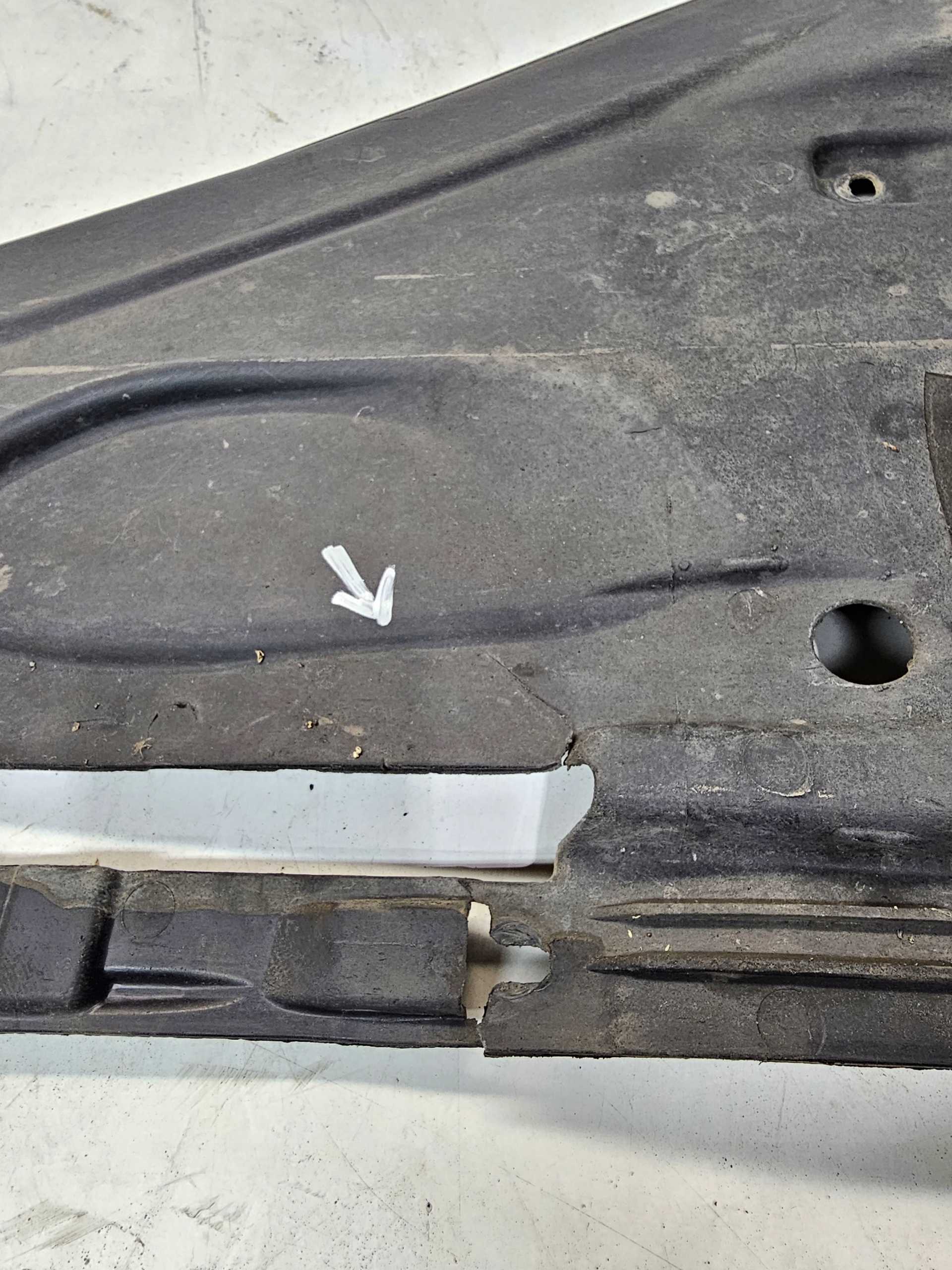 Blende Abdeckung Unterfahrschutz heck AUDI A4 B9 8W0825216E