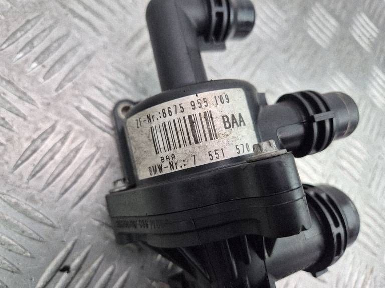 csomag termostatu BMW 3 E90 E91 320i N46B20B 7551570