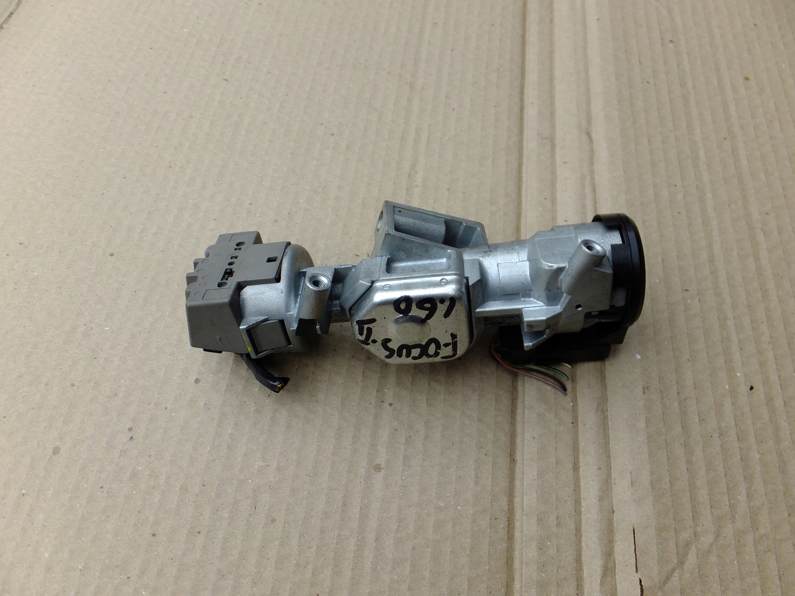 ignition ford focus mk2 lift 2009r 3M51-3F880-AD