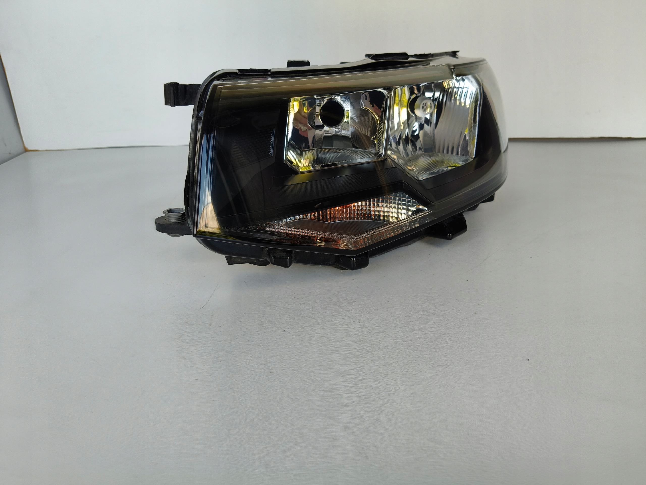 Licht links REFLEKTOR VW T-CROSS 2GM 18