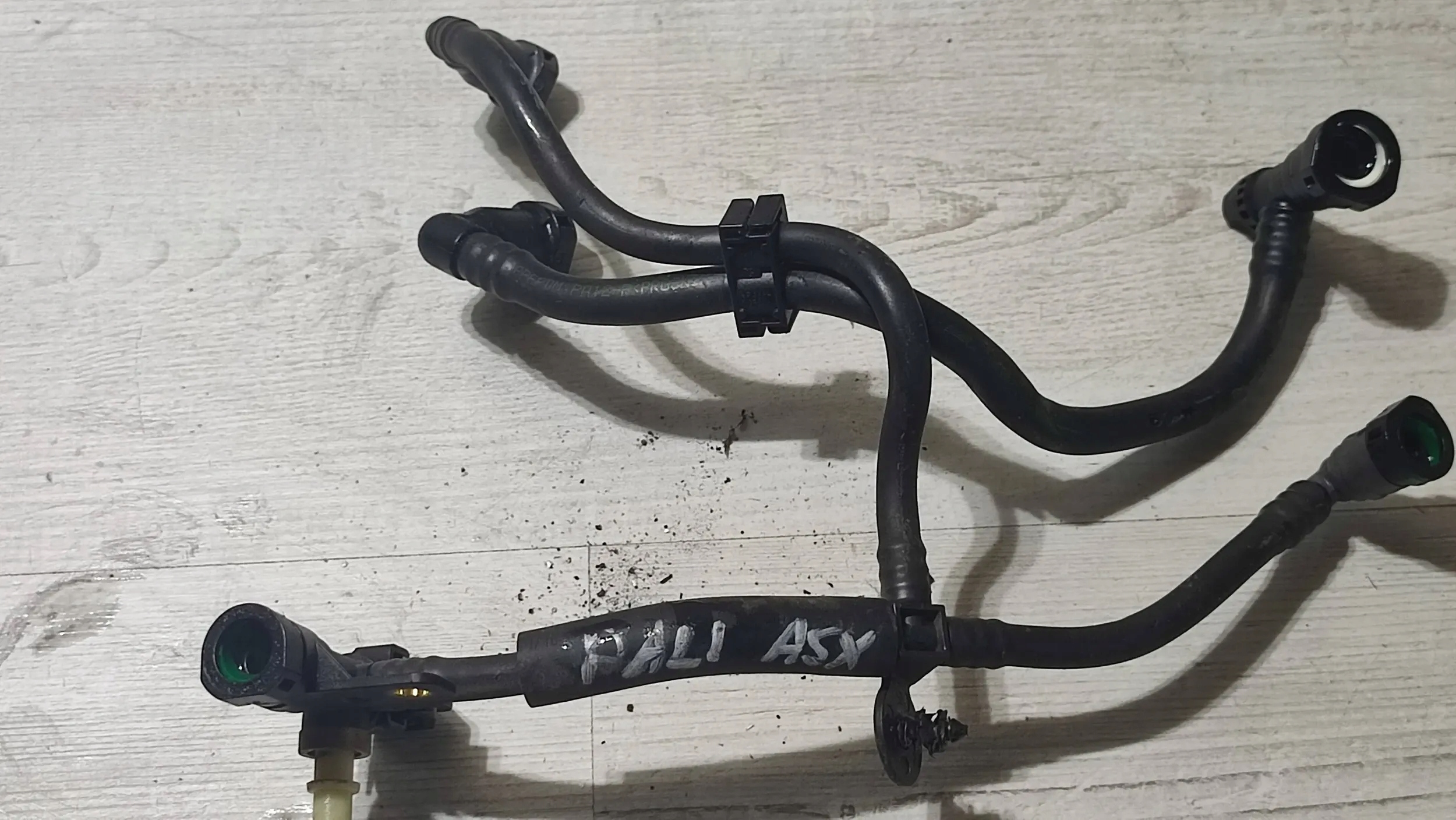 Mitsubishi ASX 18r. 1.6DiD hadice paliva