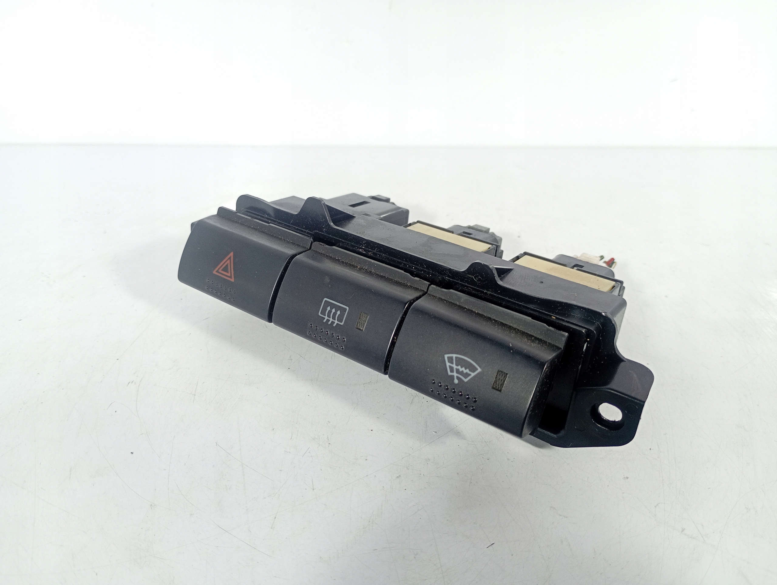 Toyota Avensis T22 1 97-03 switch switch PANEL PRZYCISKOW 5544620140