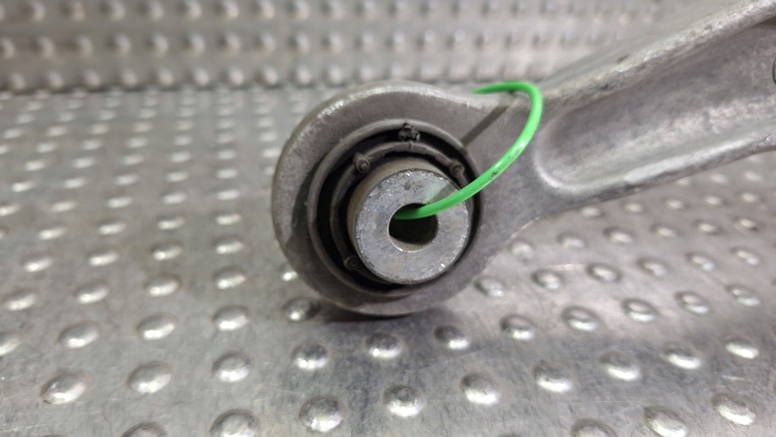 Querlenker links heck 6772241 BMW E60 E61 E63 E64