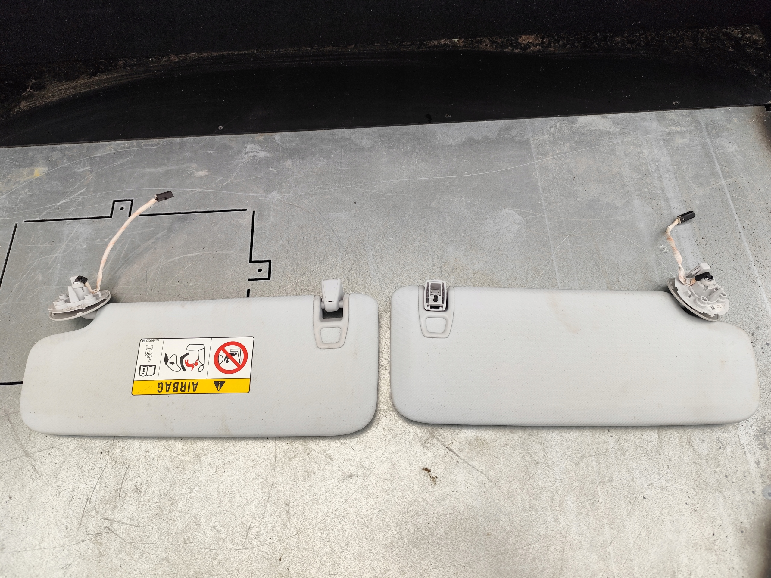 OPEL CROSSLAND visor visor right left
