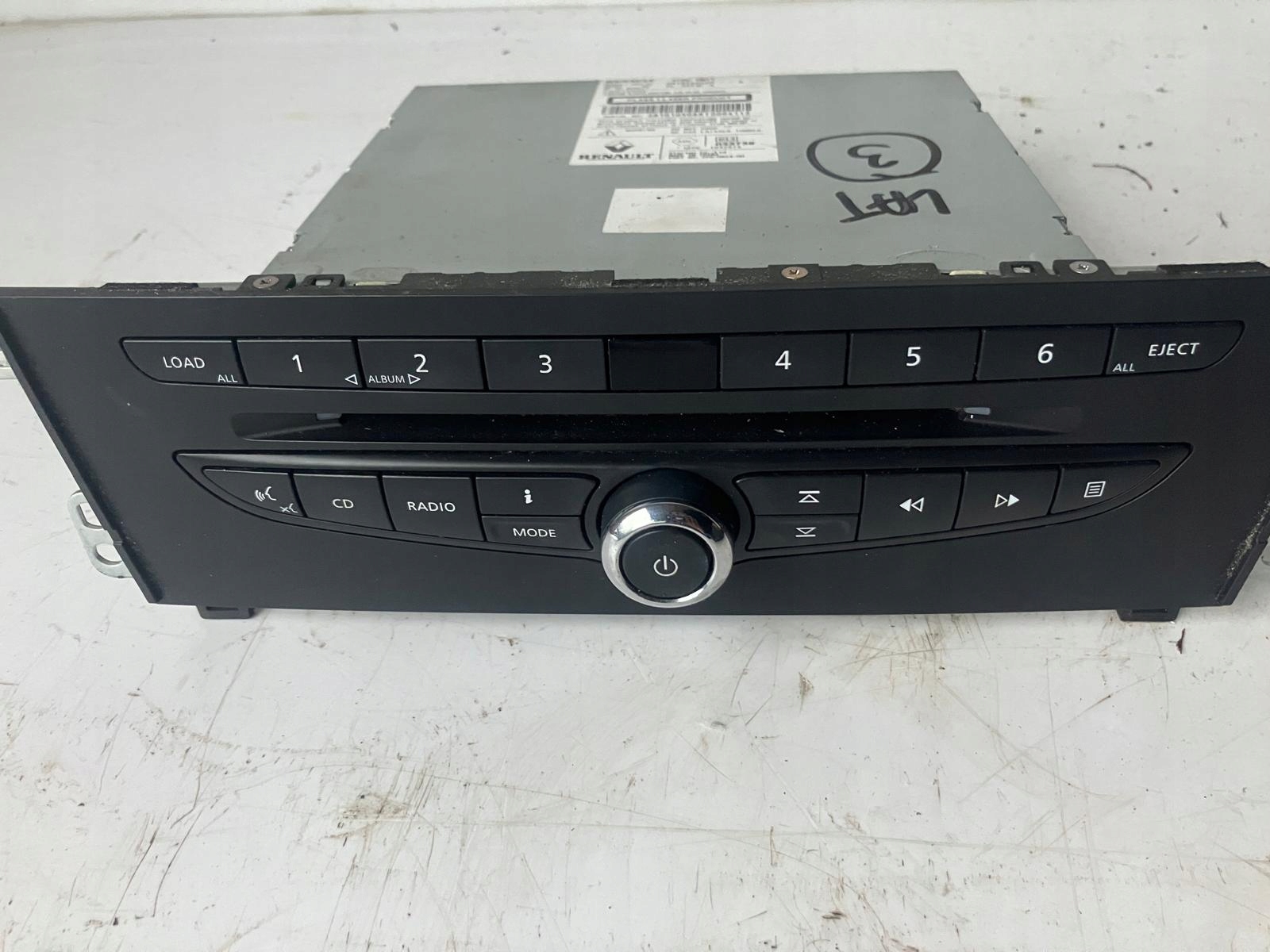 RADIO Navigation RENAULT LATITUDE 281010508R