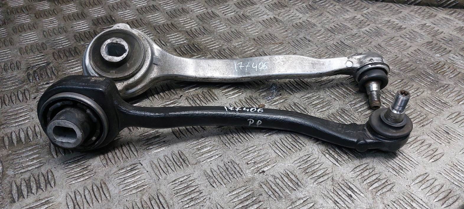 WAHACZE PRZÓD KOMPLET MERCEDES W203 Typ samochodu Samochody osobowe