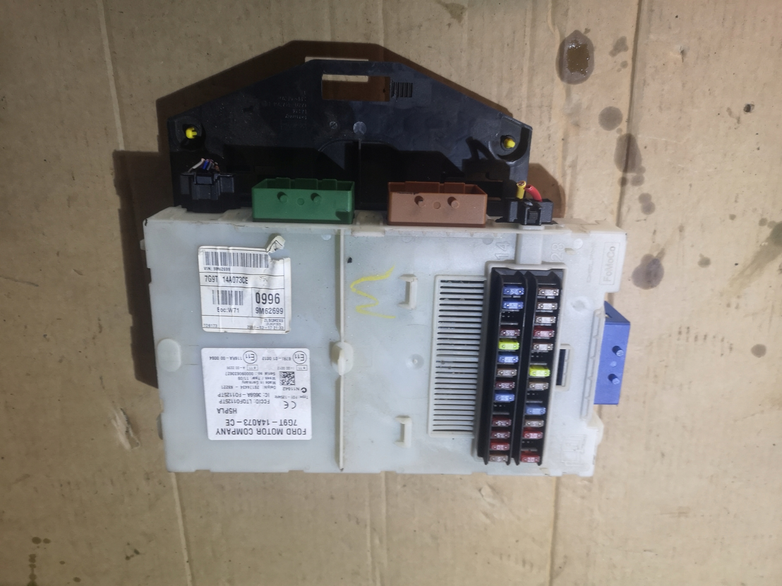 Модуль BCM BSI Ford Mondeo mk4 S-max 7g9t-14A073-CE