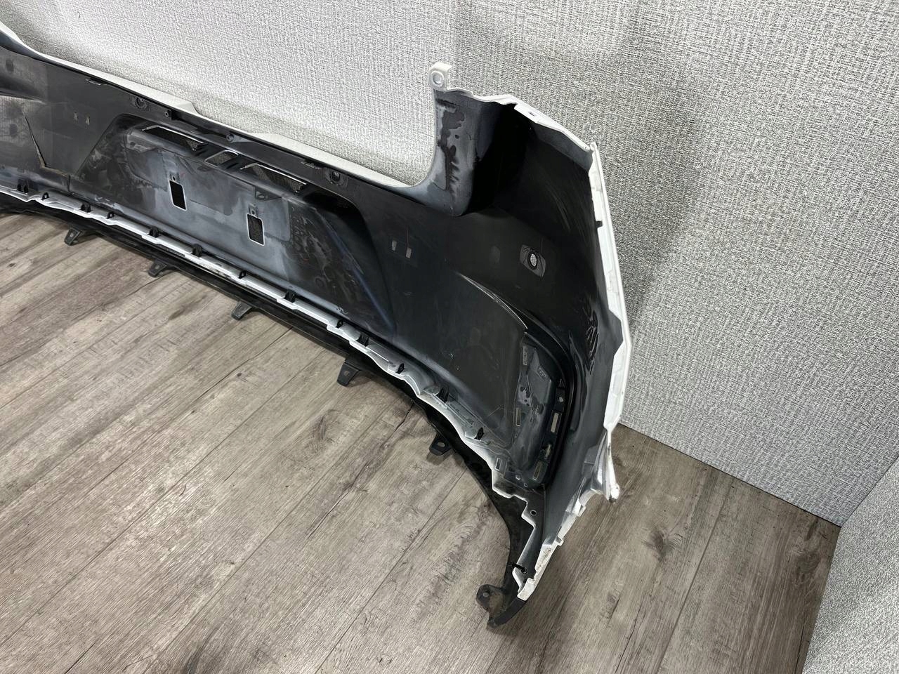 LEXUS LBX 2023 -> bumper rear part 52159-52D40