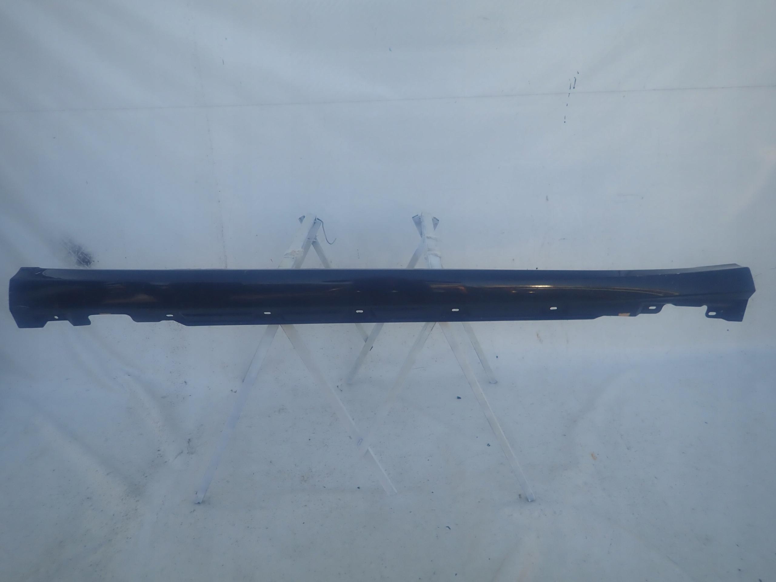 MERCEDES R-KLASA W251 threshold right moulding threshold