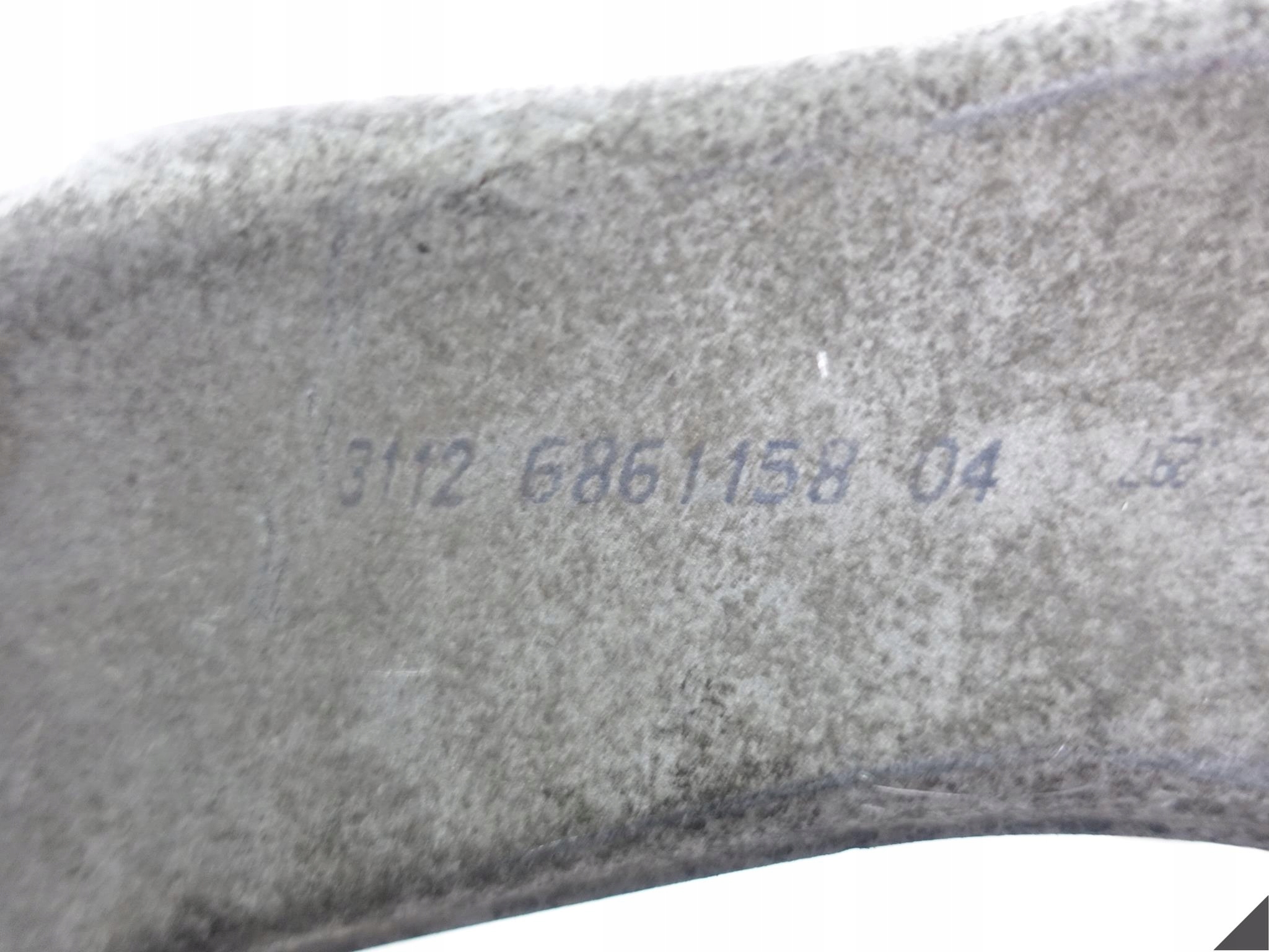 BMW 7 G12 M760iX XD swing arm right front