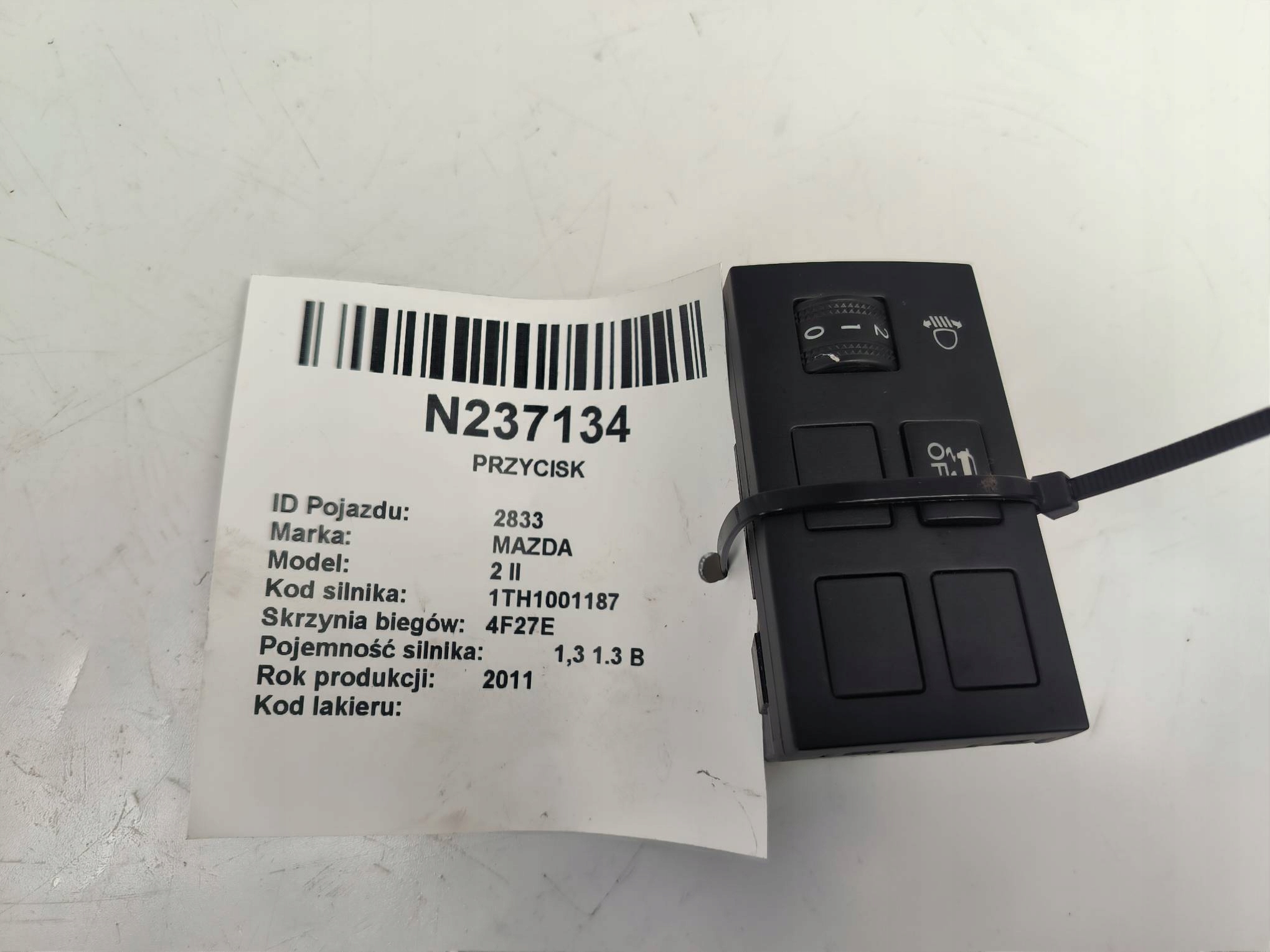prekidač DP7466170 MAZDA 2 II