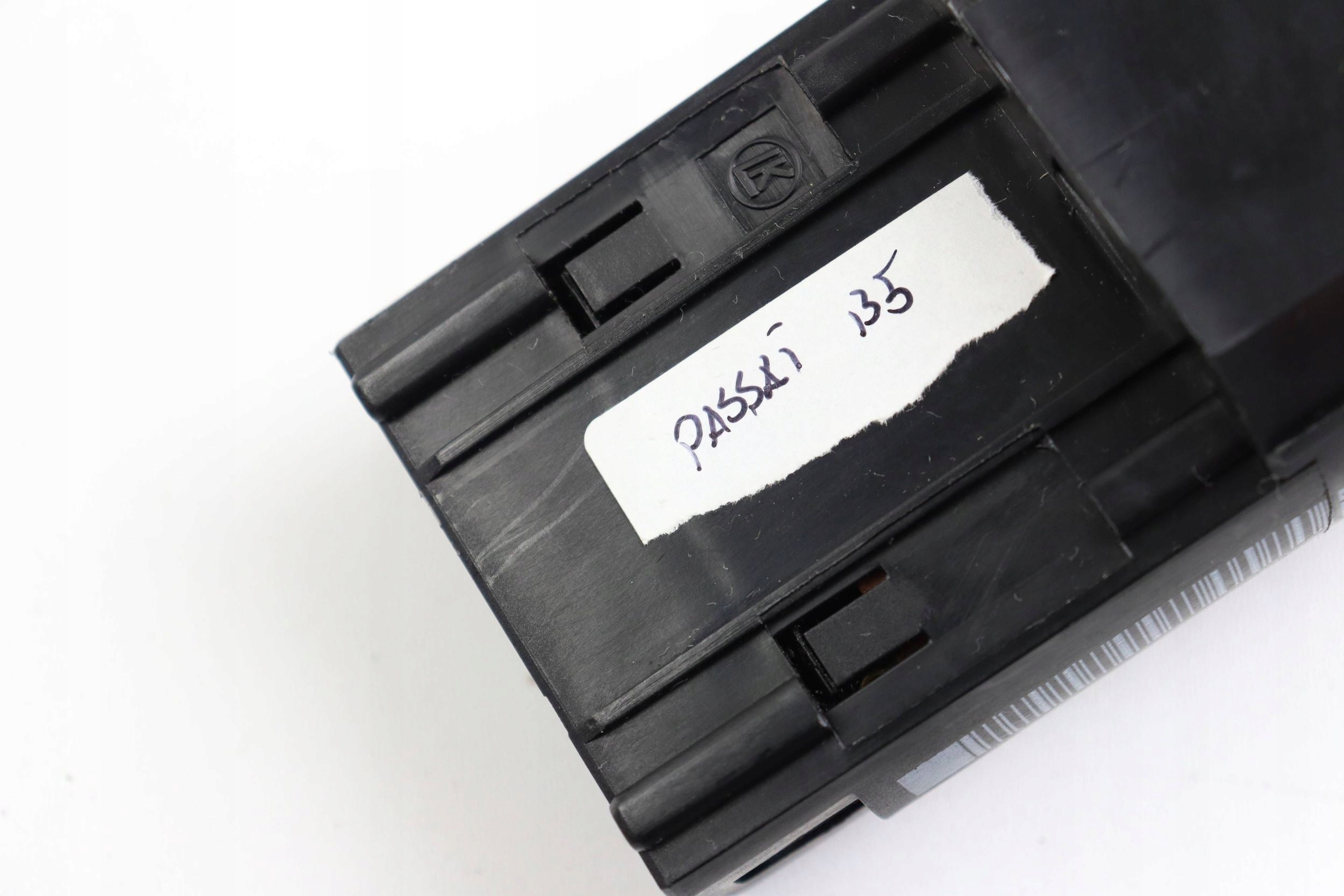 VW PASSAT B5 GOLF IV BORA switch switch of the lights 1C0941531A