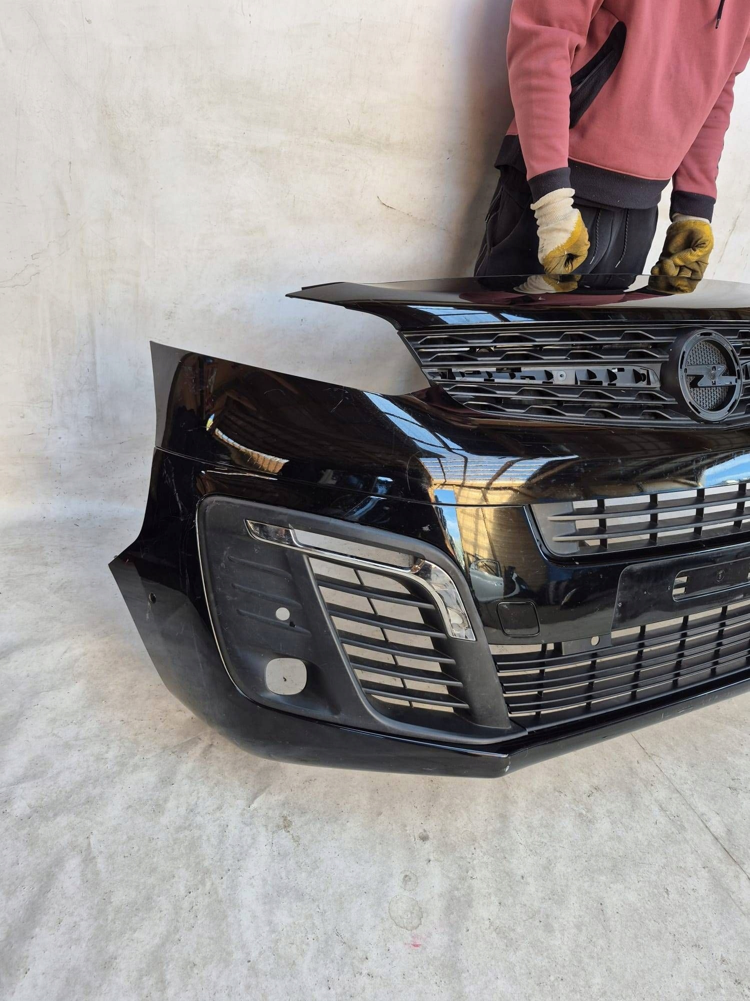 OPEL ZAFIRA LIFE D VIVARO C 19- bumper front front grill 6XPDC