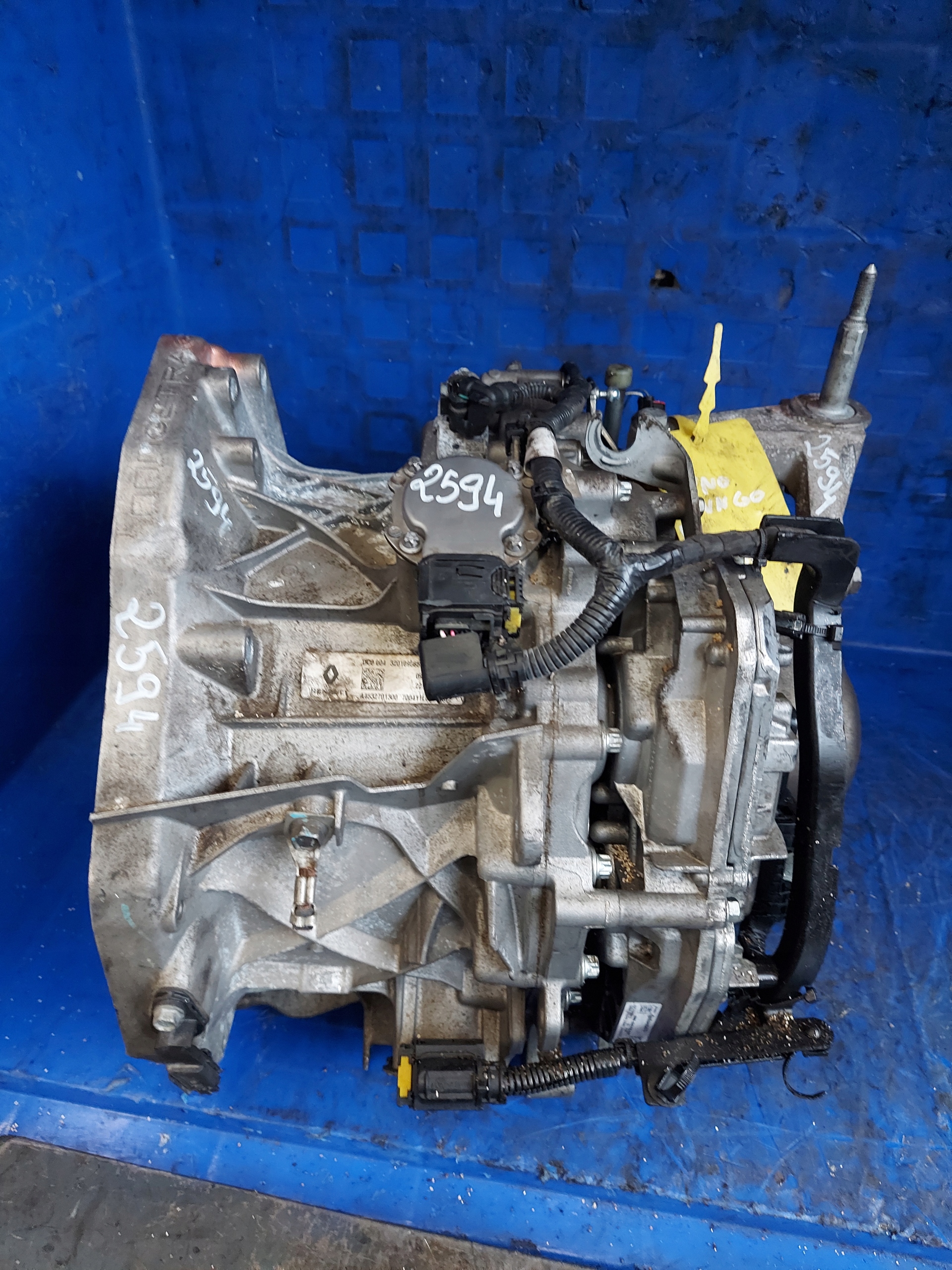 Getriebe SMART 453 0.9 T B 2500326290 Benzin