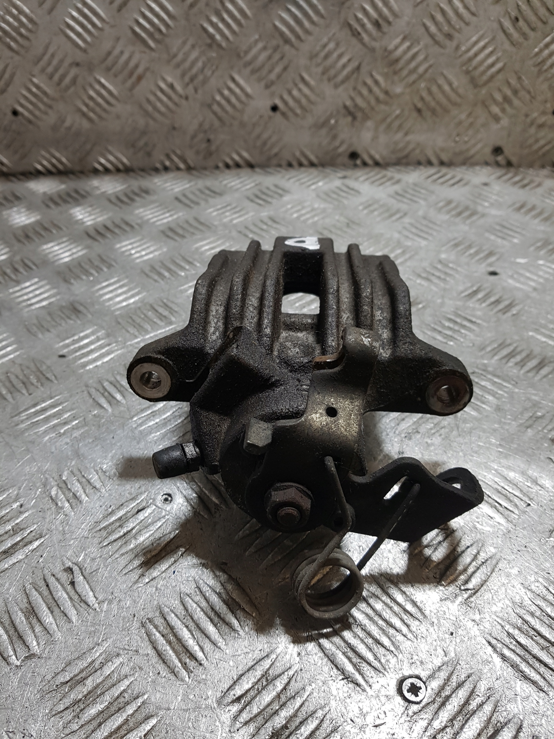 caliper brake right rear part rear VOLKSWAGEN GOLF 4