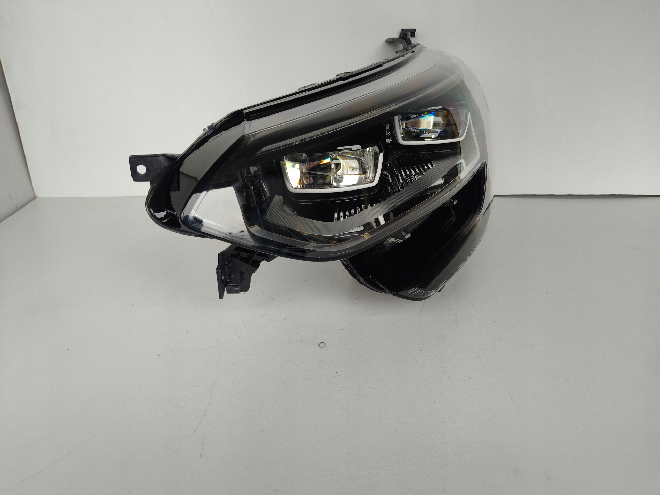 light left REFLEKTOR RENAULT MEGANE IV 16- FULL LED
