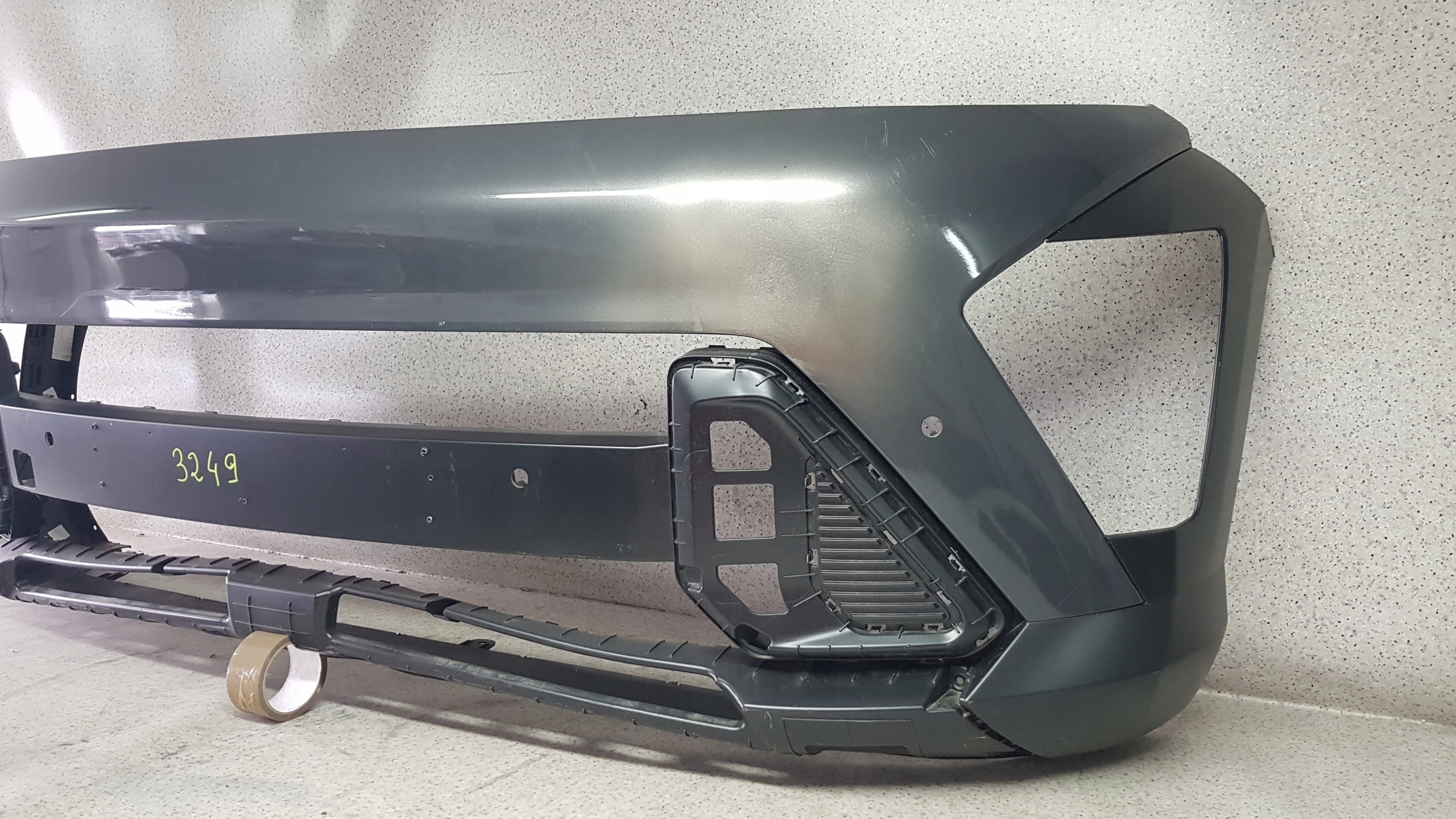 HYUNDAI KONA II 2023 - bumper front 3249