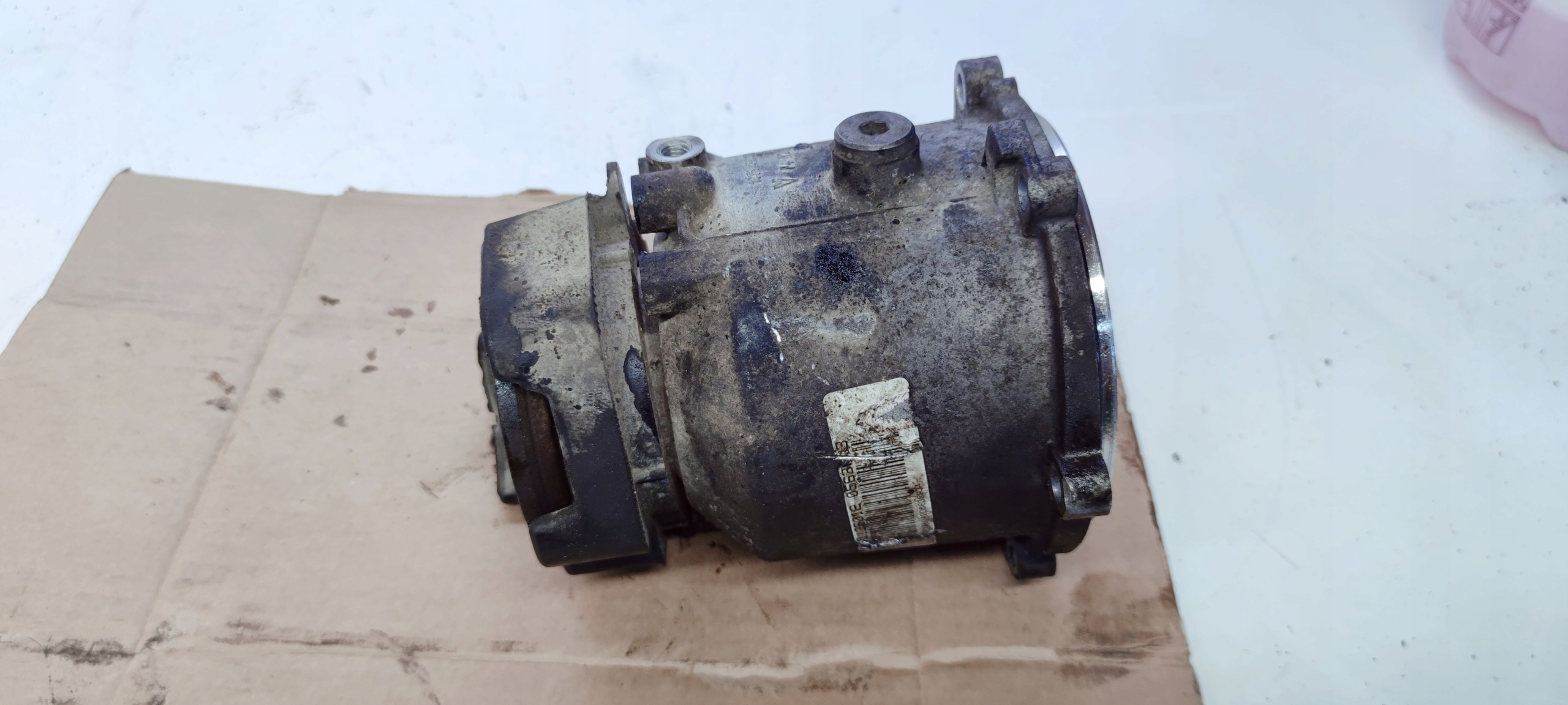 obal převodovky převodů záď AUDI 6HP-19 1071436014