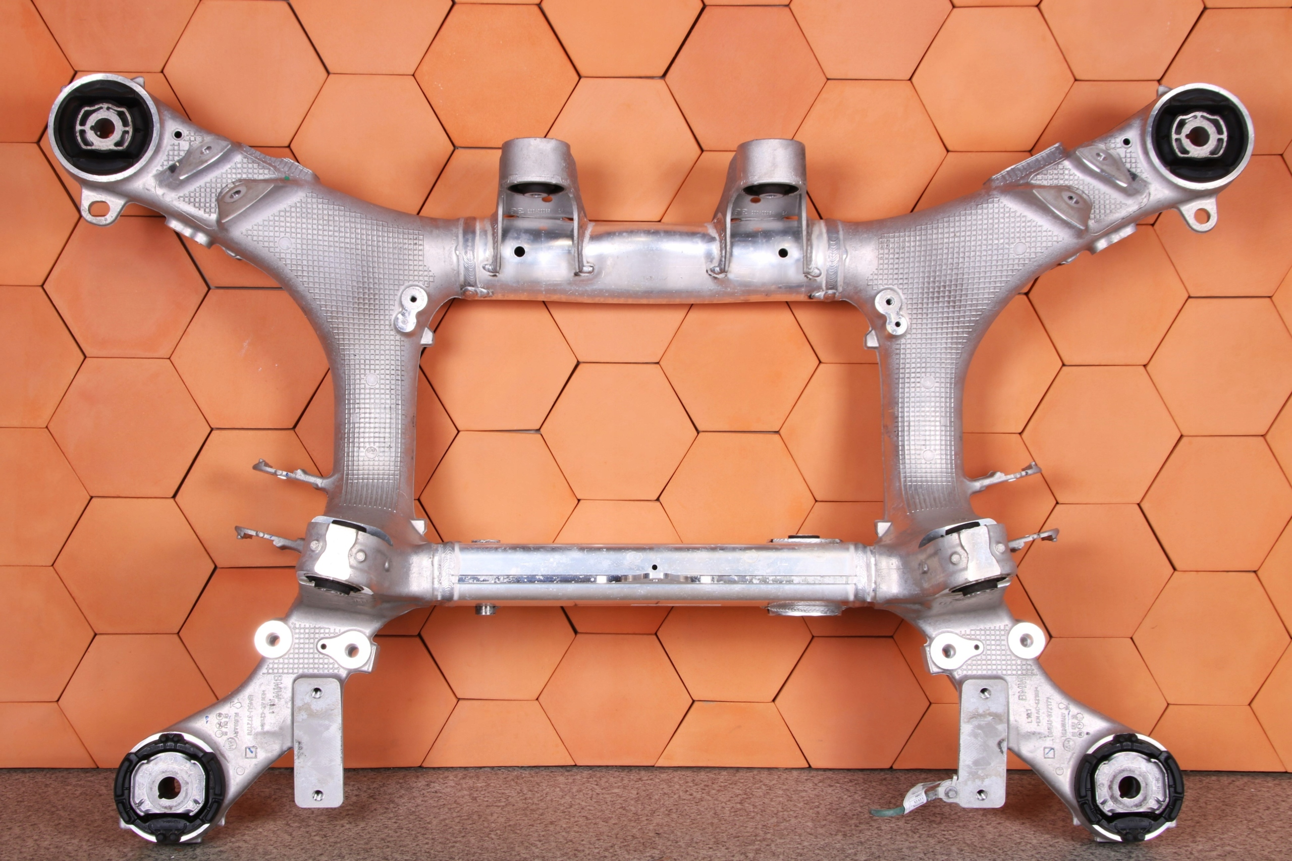 BMW 8 G14 G15 axle beam subframe sider rear part rear 6873232