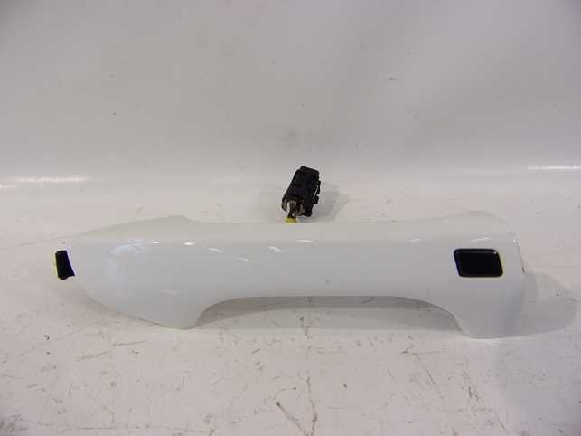 KIA RIO IV 17 - РУЧКА ДВЕРИ ПРАВАЯ ПЕРЕДНЯЯ