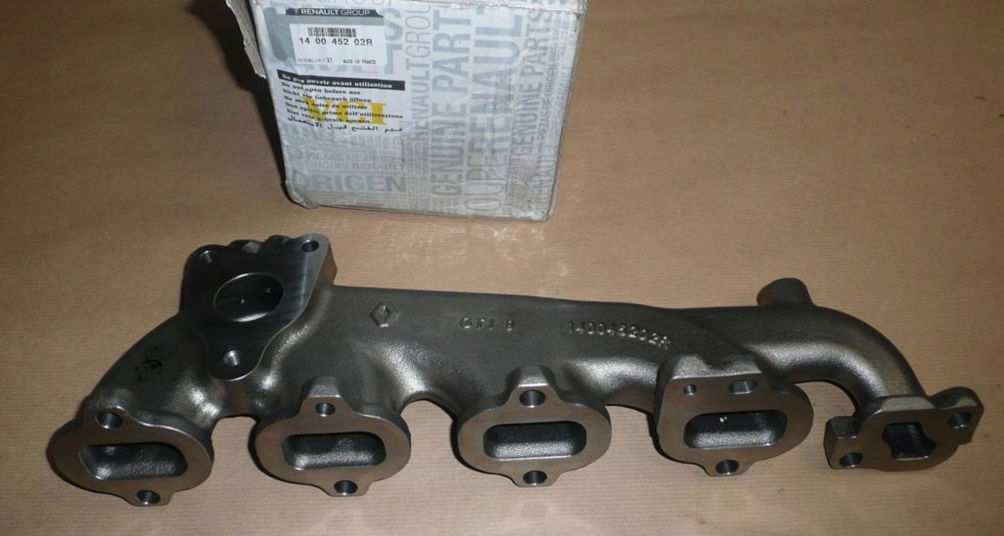 Výfukový Kolektor R Trafic III 1.6DCI 140045202R