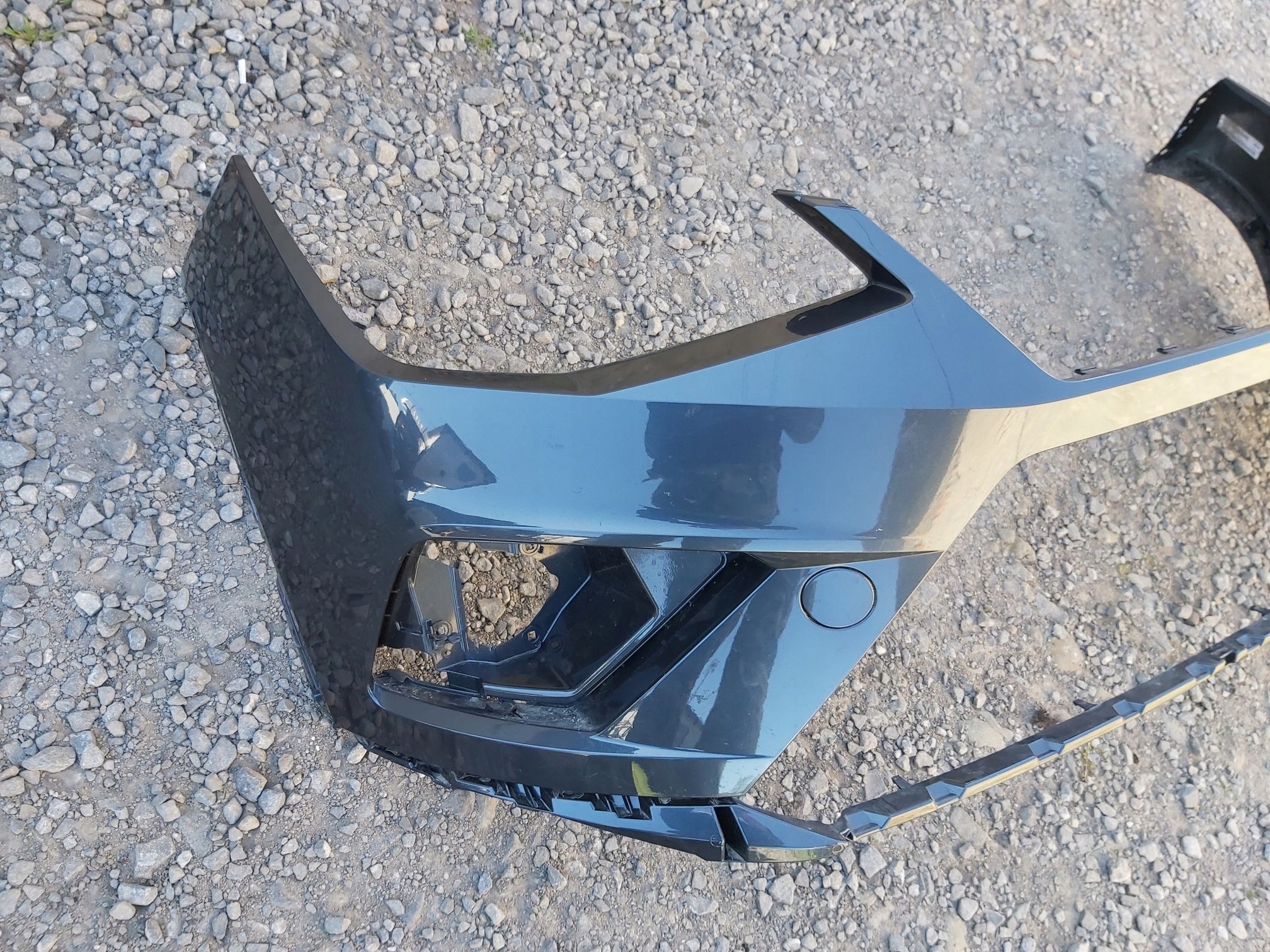 front bumper SEAT ARONA 2017R->