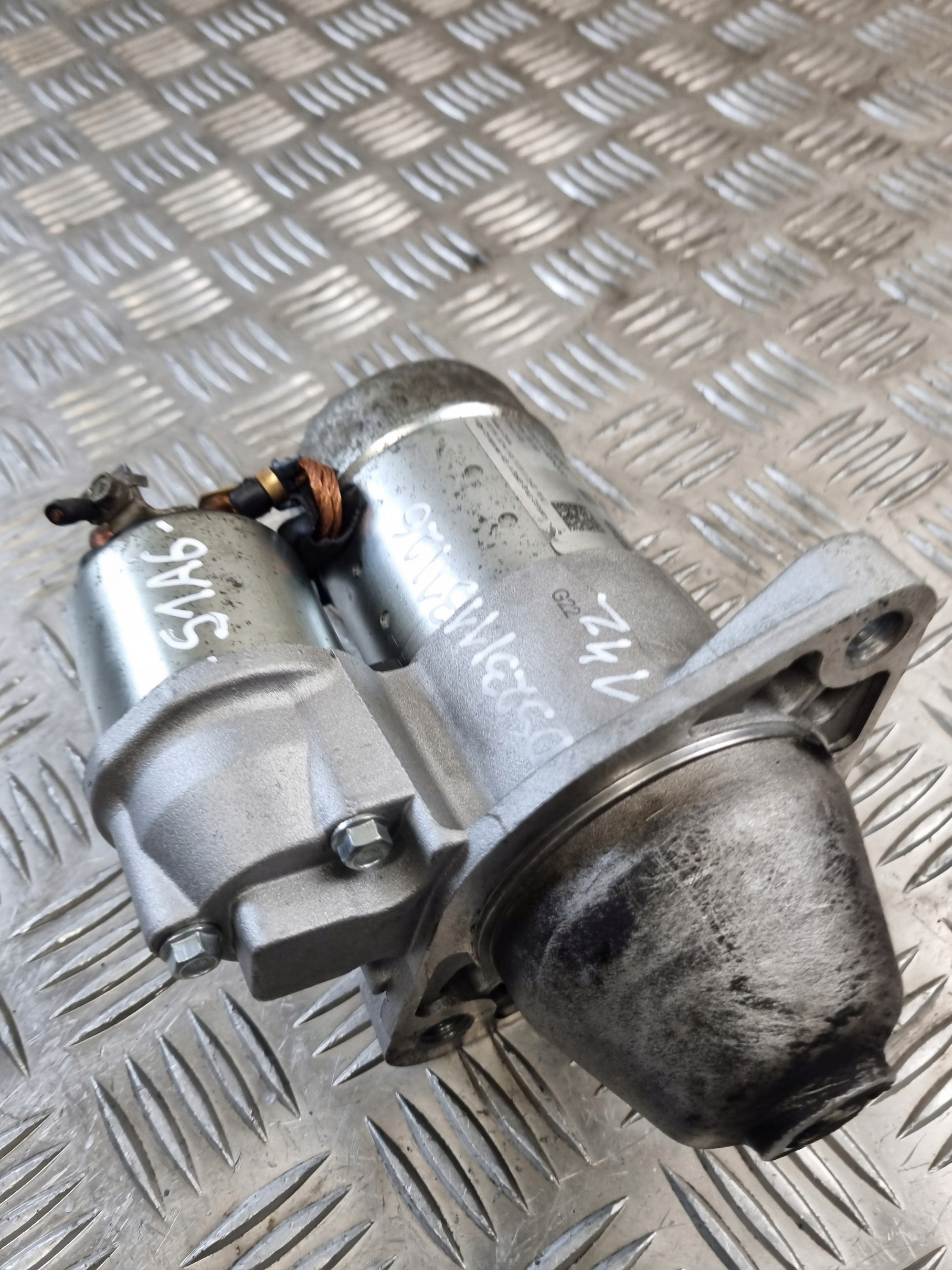 moteur du démarreur OPEL MERIVA A 1.7D