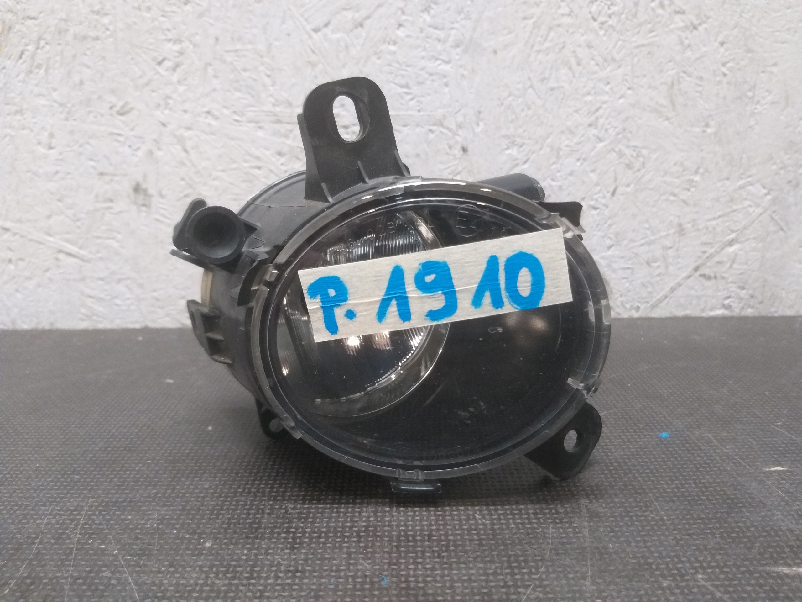 nebelscheinwerfer rechts OPEL MERIVA B CORSA E 13253626