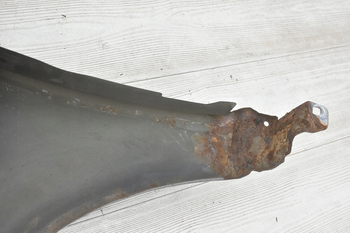 fender front * front right LAND ROVER FREELANDER II