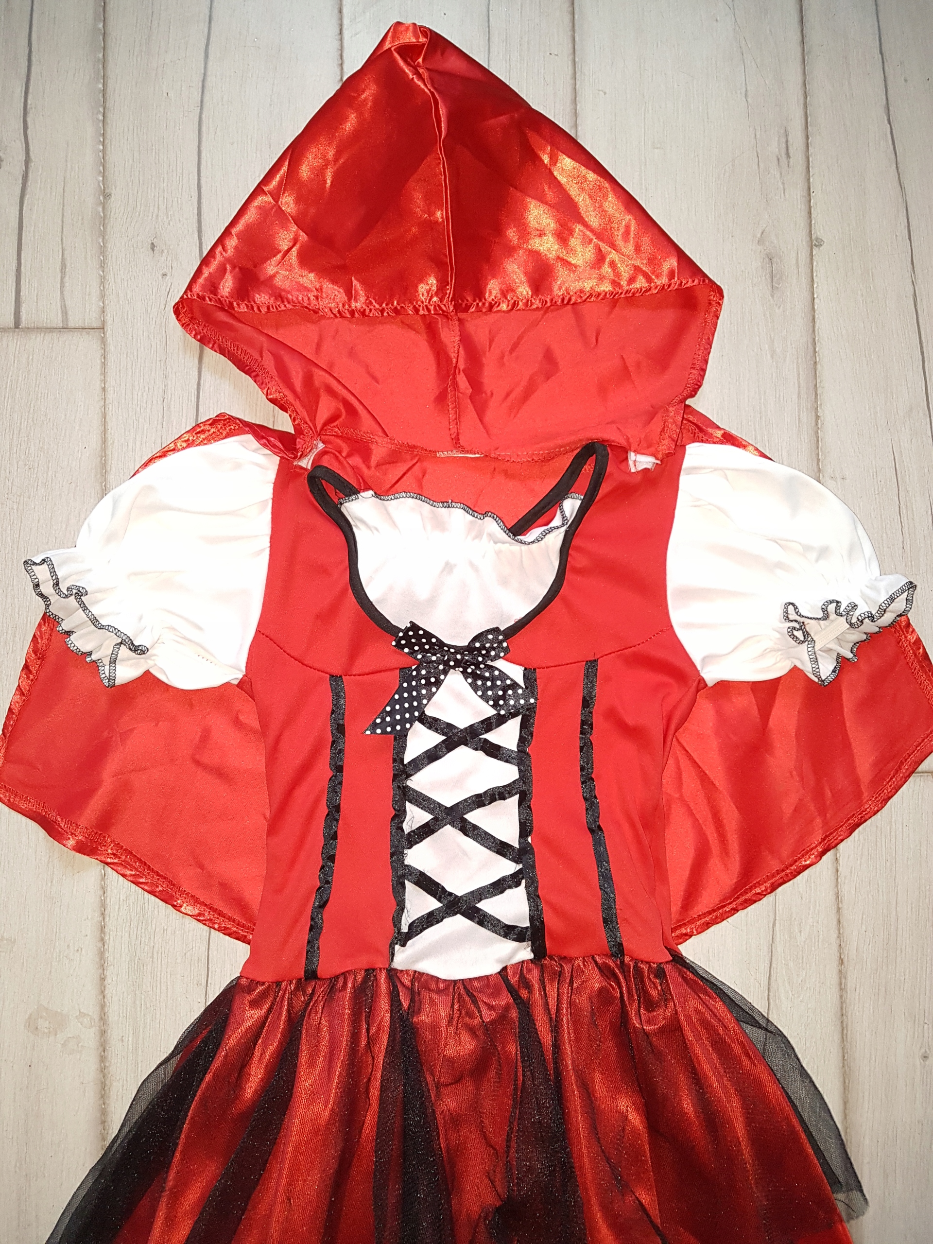 KOSTIUM STRÓJ SUKIENKA CZERWONY KAPTUREK 6-7 l Marka inna marka